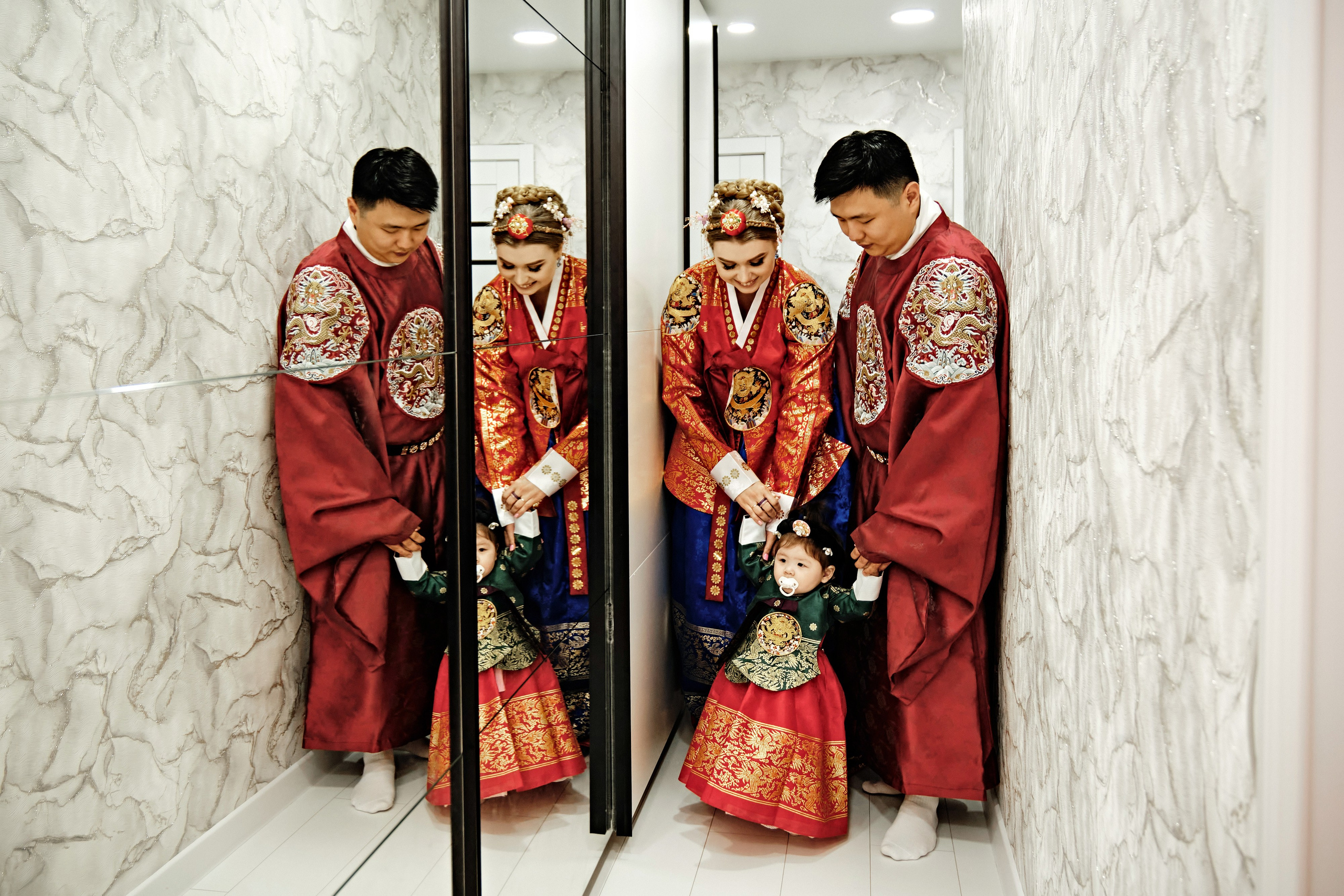 Национальные события