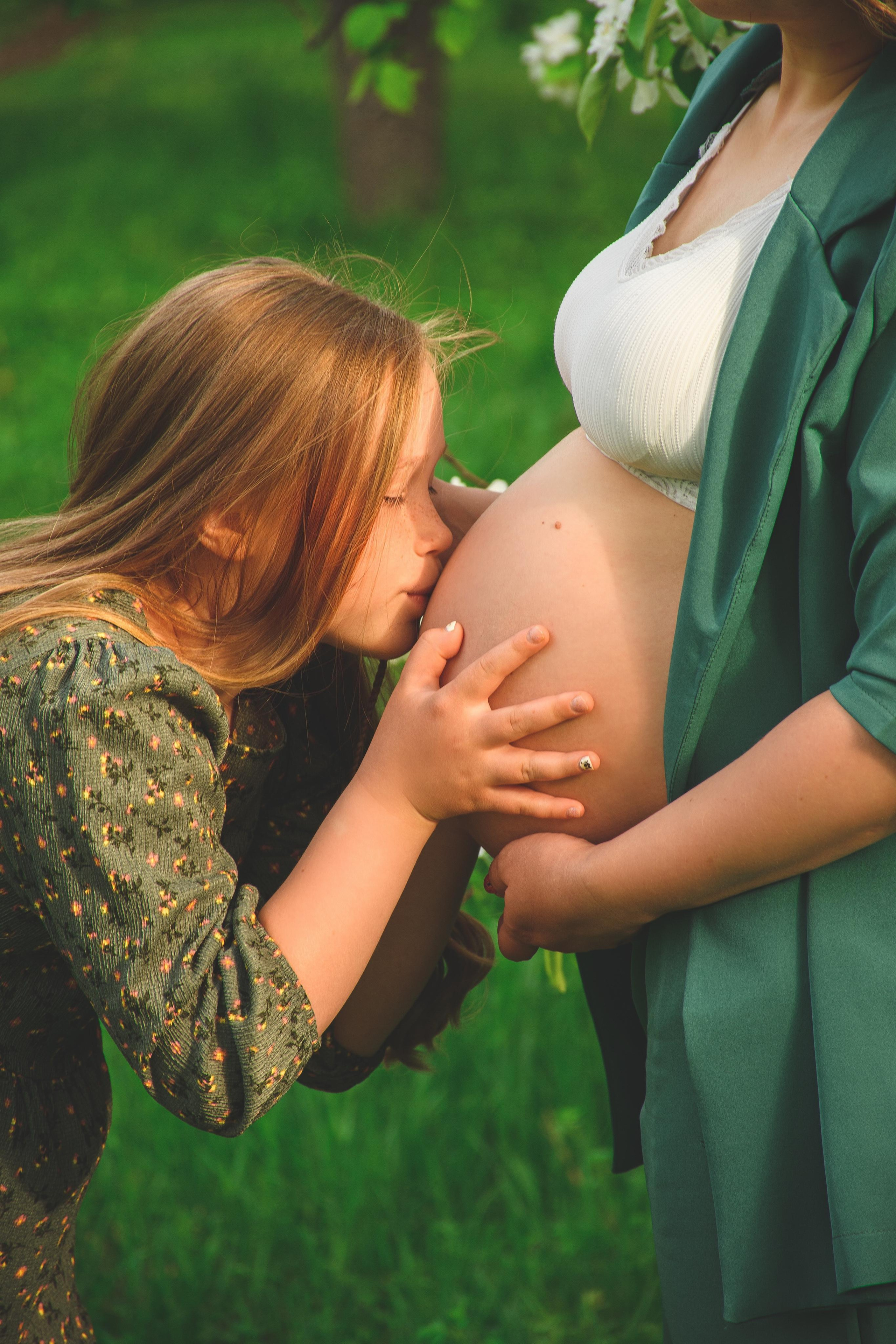 TANYA&MILANA В ОЖИДАНИИ. Photokarish