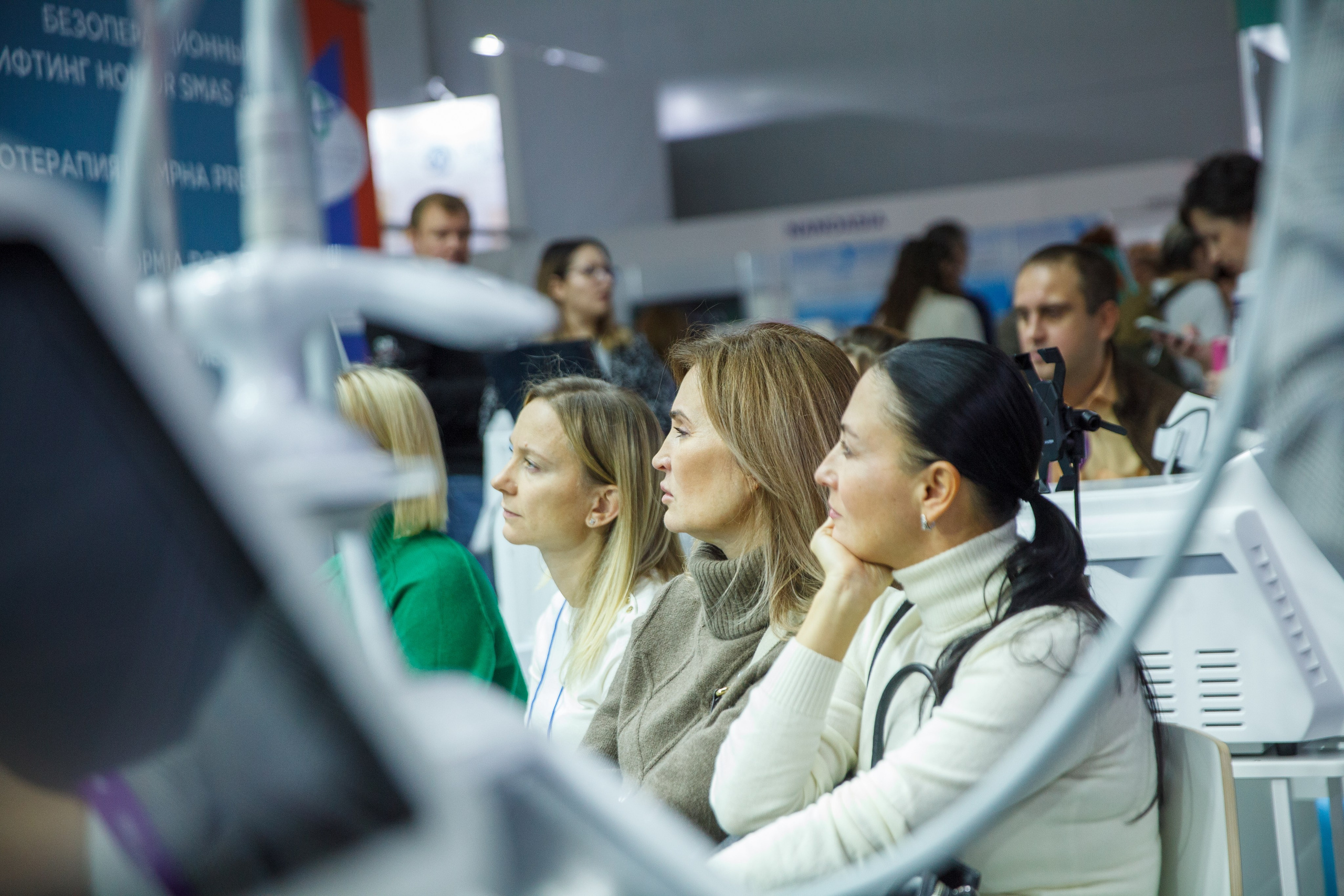 Выставка компаний Med Aesthetik и Sthetian. Фотограф в Москве Наталья Антипина