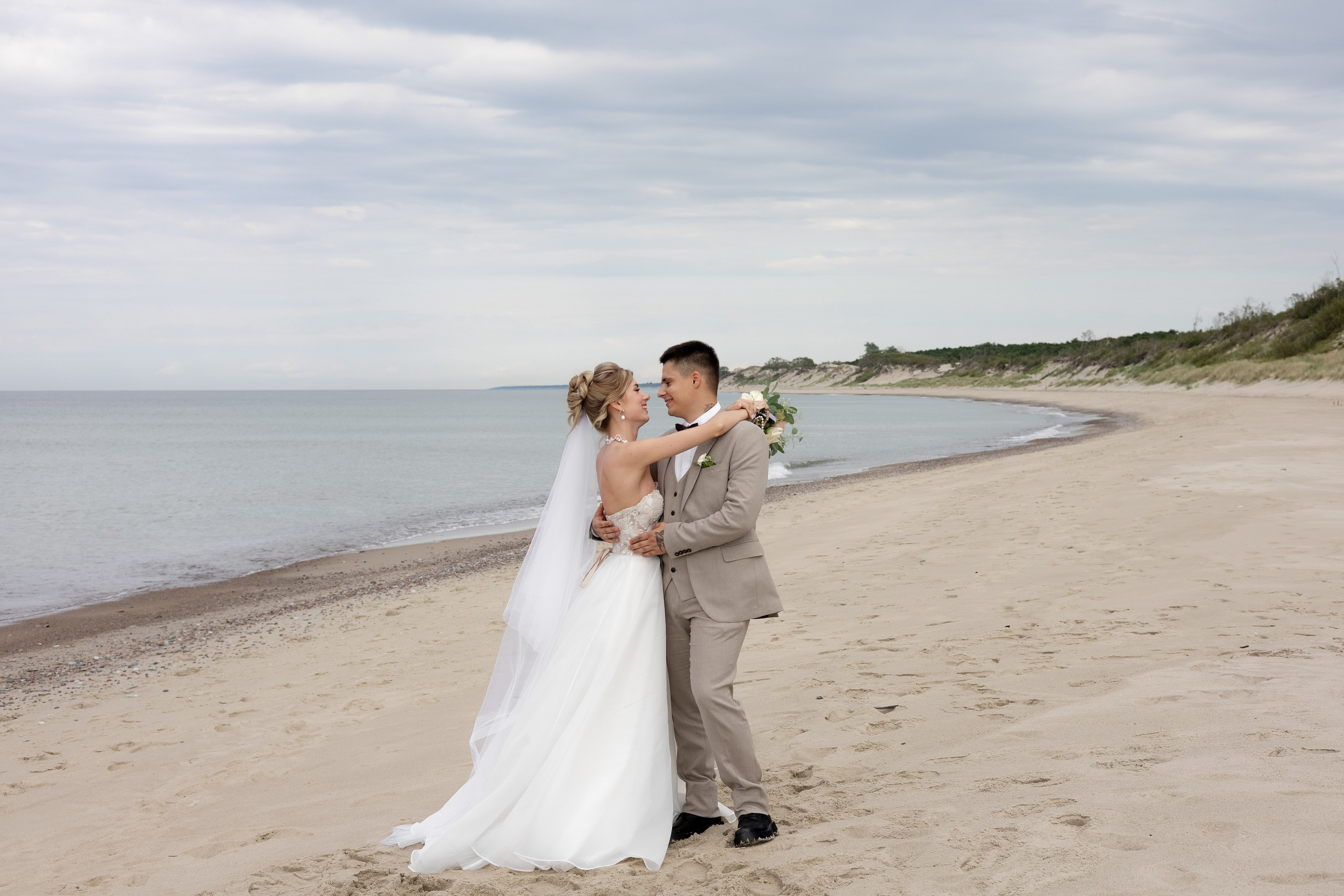 Свадьба Виолетта и Владислав | Куршская коса. Фотограф в Калининграде Сокирко Светлана