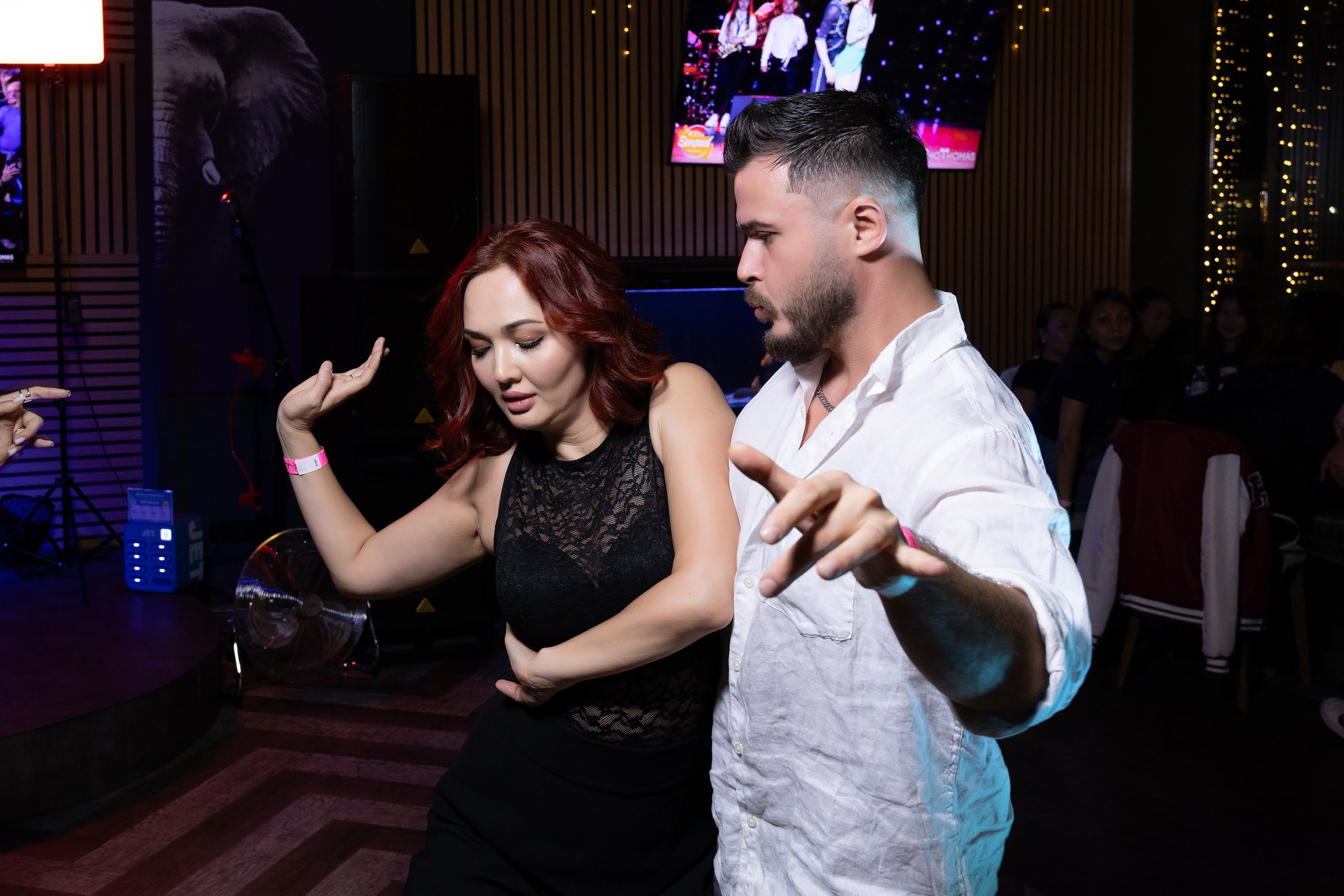 Bachata party by One Flick. Репортажный фотограф в Алматы Каюпов Сержан