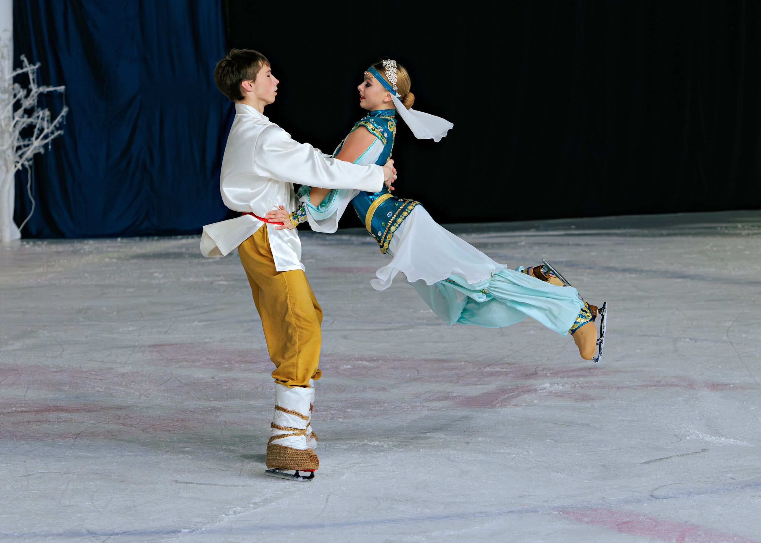 «Конёк-Горбунок» — новогодняя сказка на льду