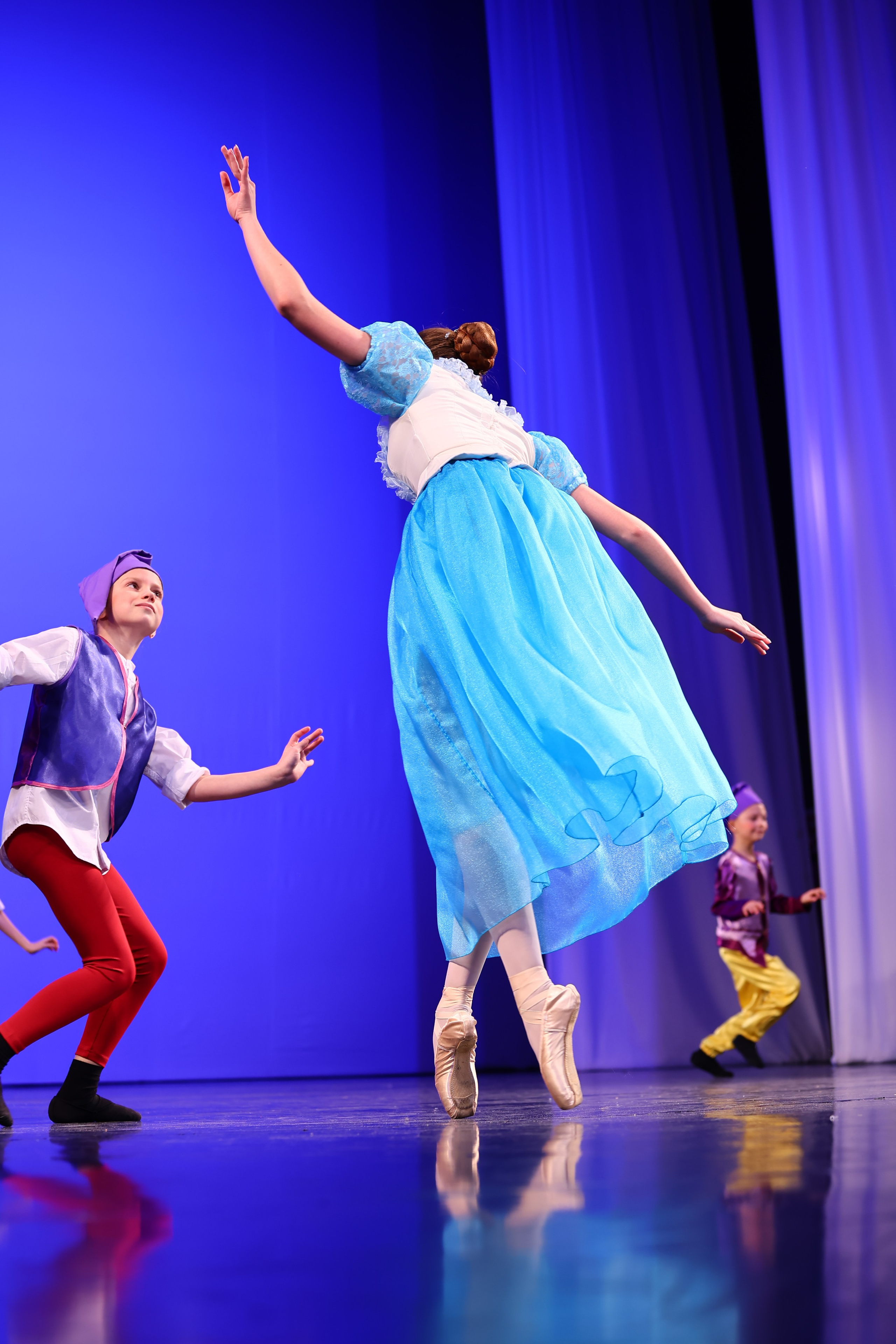 Сцена. Фотограф Антон Клейнос, Владивосток