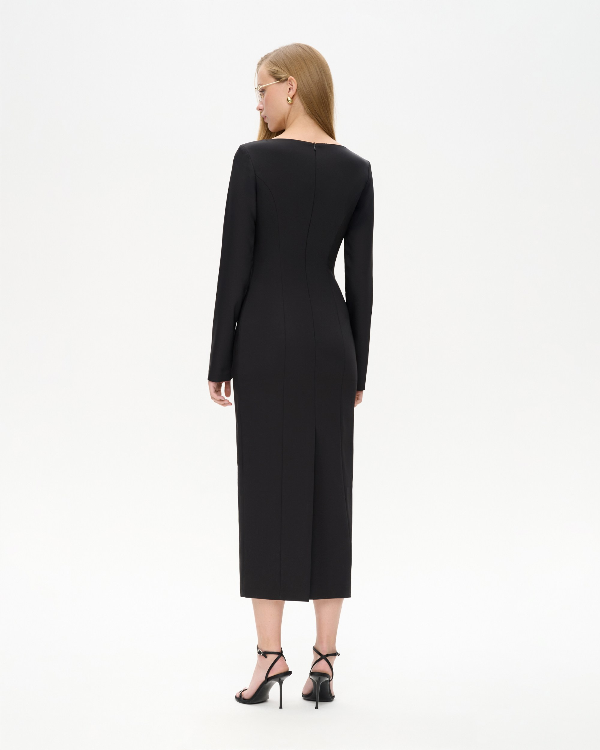 Каталог для бренда The Rozie. Fashion фотограф в Москве Ксения Чупрунова