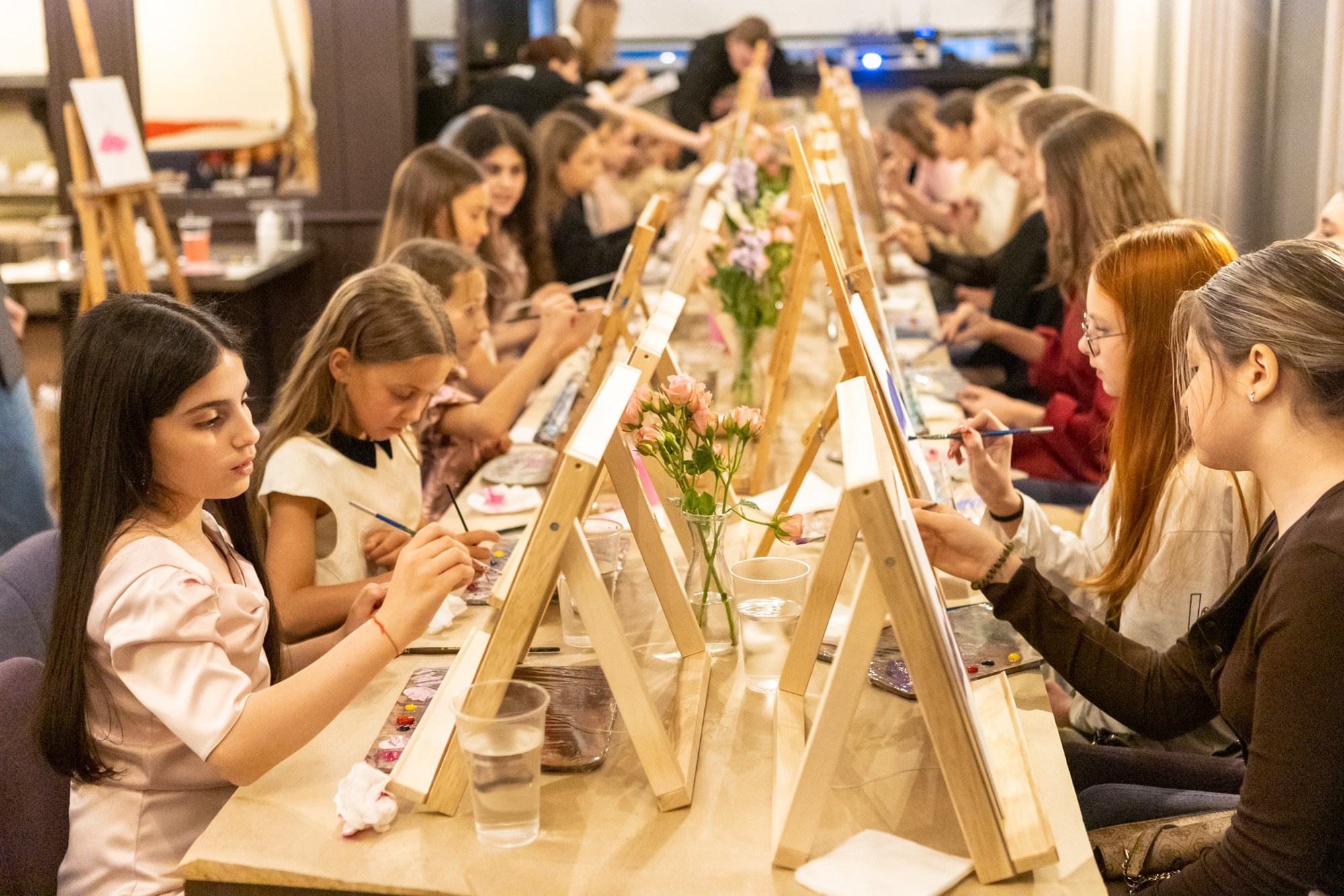 День Рождения Софьи и Лизы в ресторане «Ностальгия». Фотограф в Оренбурге. Профессиональный фотограф