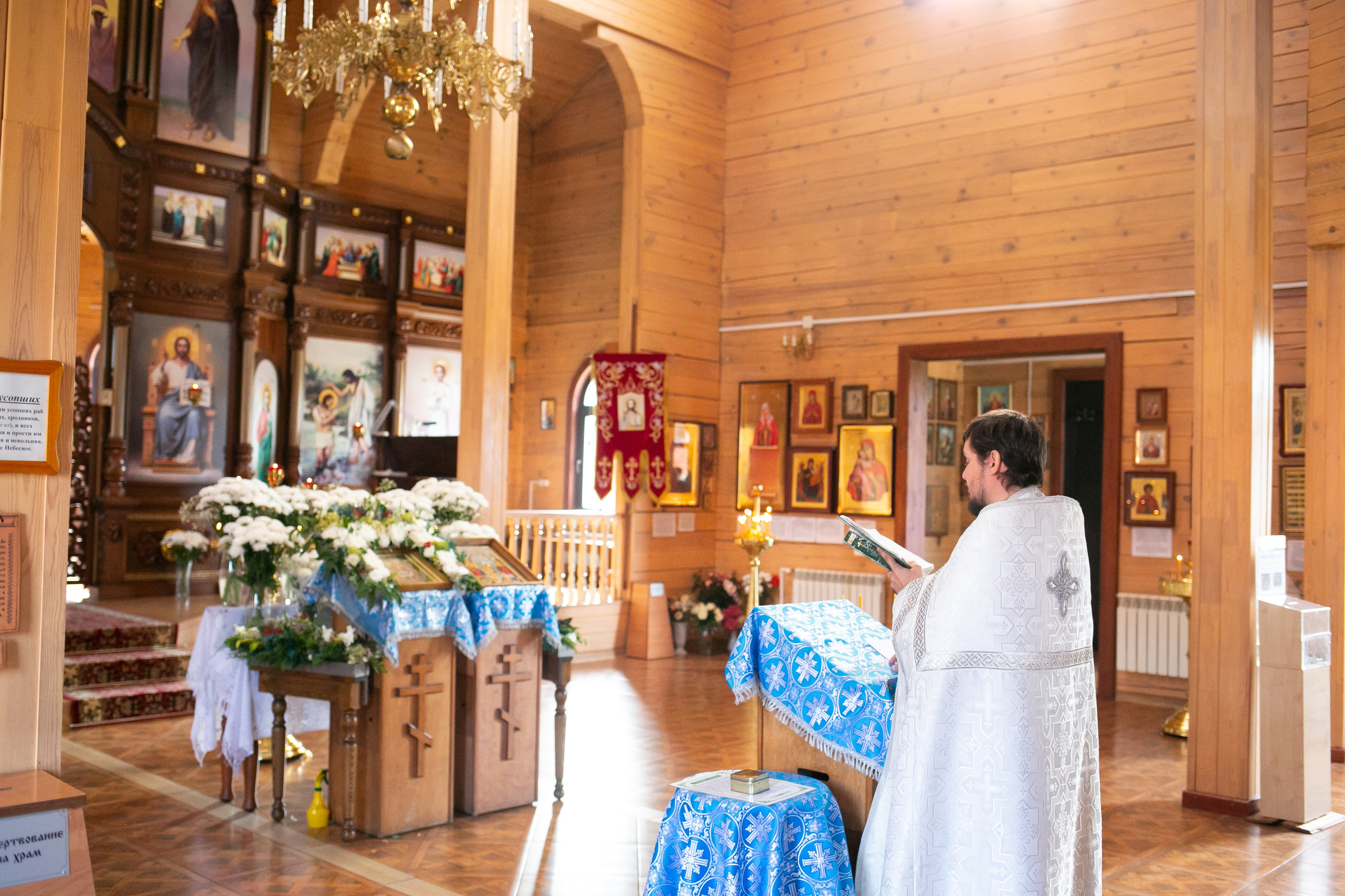 Крещение. Фотограф новорожденных и семейный фотограф НСО г. Бердск Марина Львова