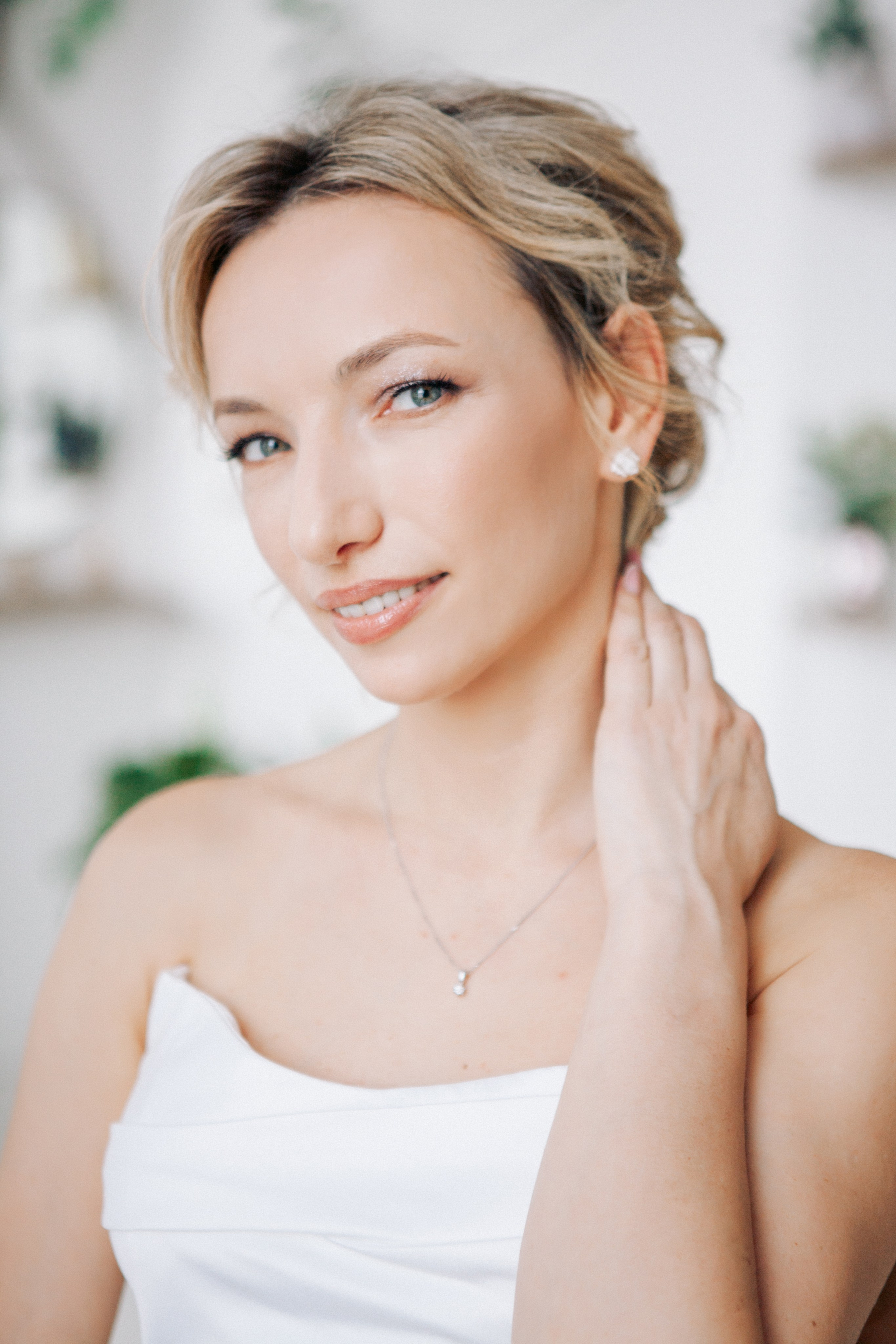 Утро невесты и фотосессия в гостинице radisson collection hotel moscow бывшая гостиница украина. Фотограф Ольга Ефремова