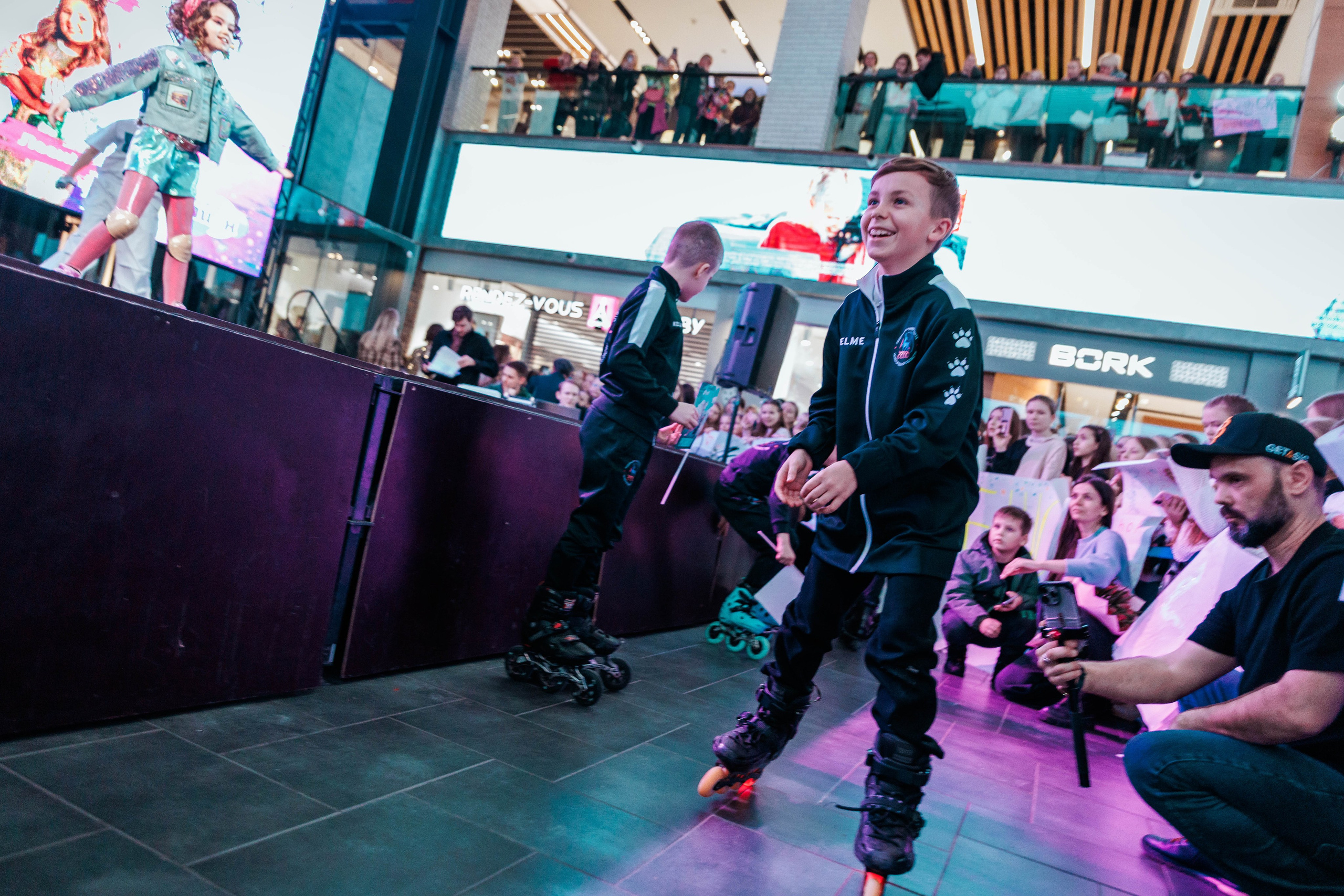 КОНЦЕРТ ДЕТСКИХ БЛОГЕРОВ. СтешОК, Макар Давыдов и другие ребята. Фотограф Нижний Новгород Игнатьева Виктория