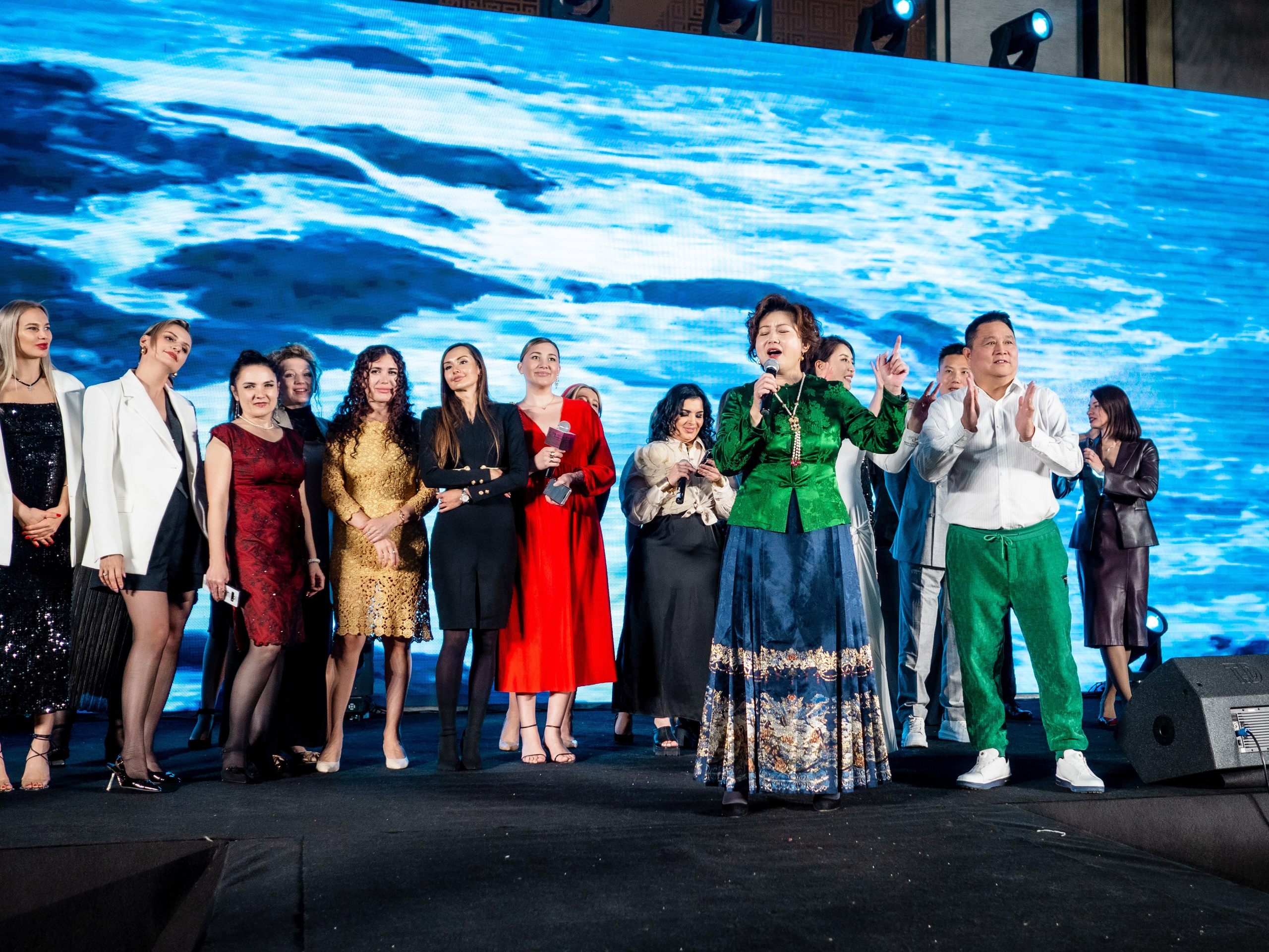 INTERNATIONAL PROFESSIONAL SKILLS INSTRUCTOR. CHINA 2024. Кулишова Катерина — твой фотограф