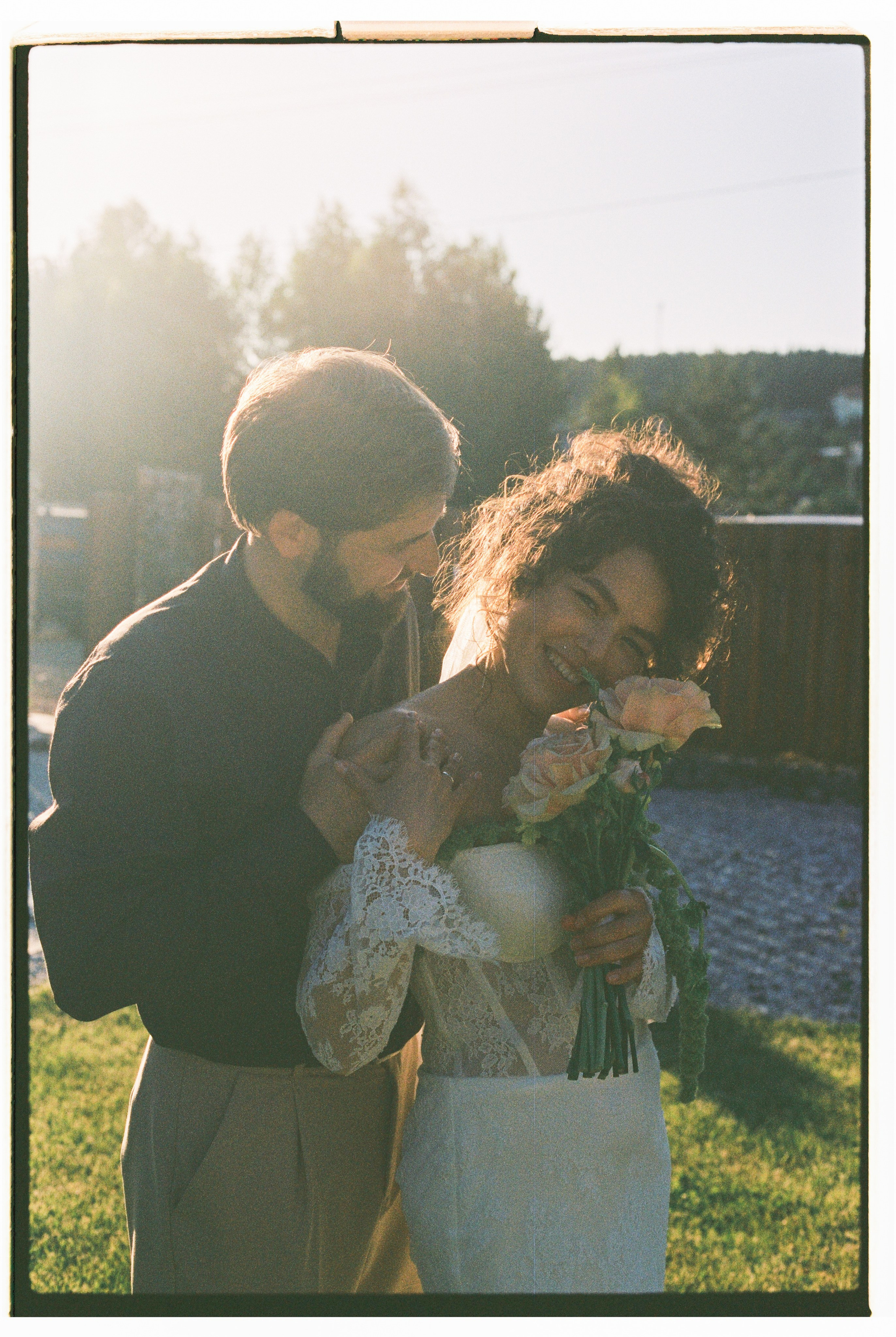 Плюс тридцать градусов на лужайке. Фотограф Андрей Куськало