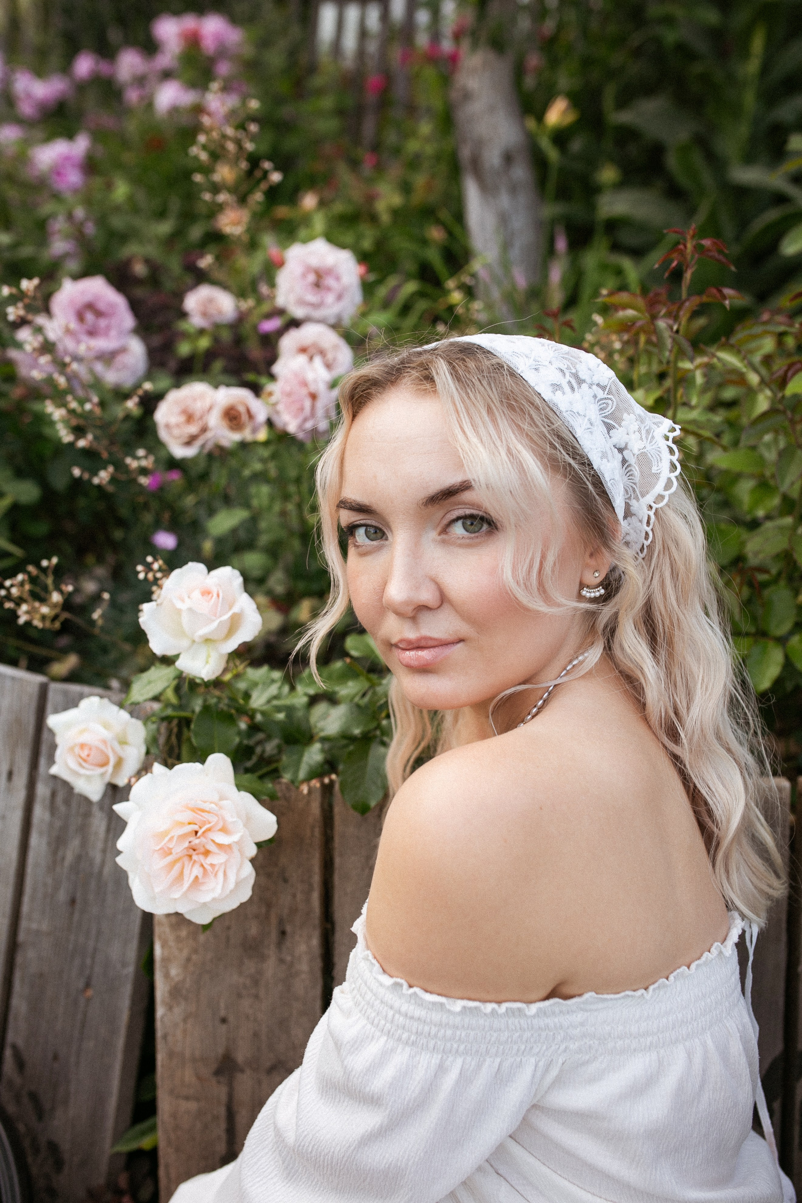 Фотосессия в шикарном саду с розами. Семейный и детский фотограф в Ижевске Анастасия Камариттинова