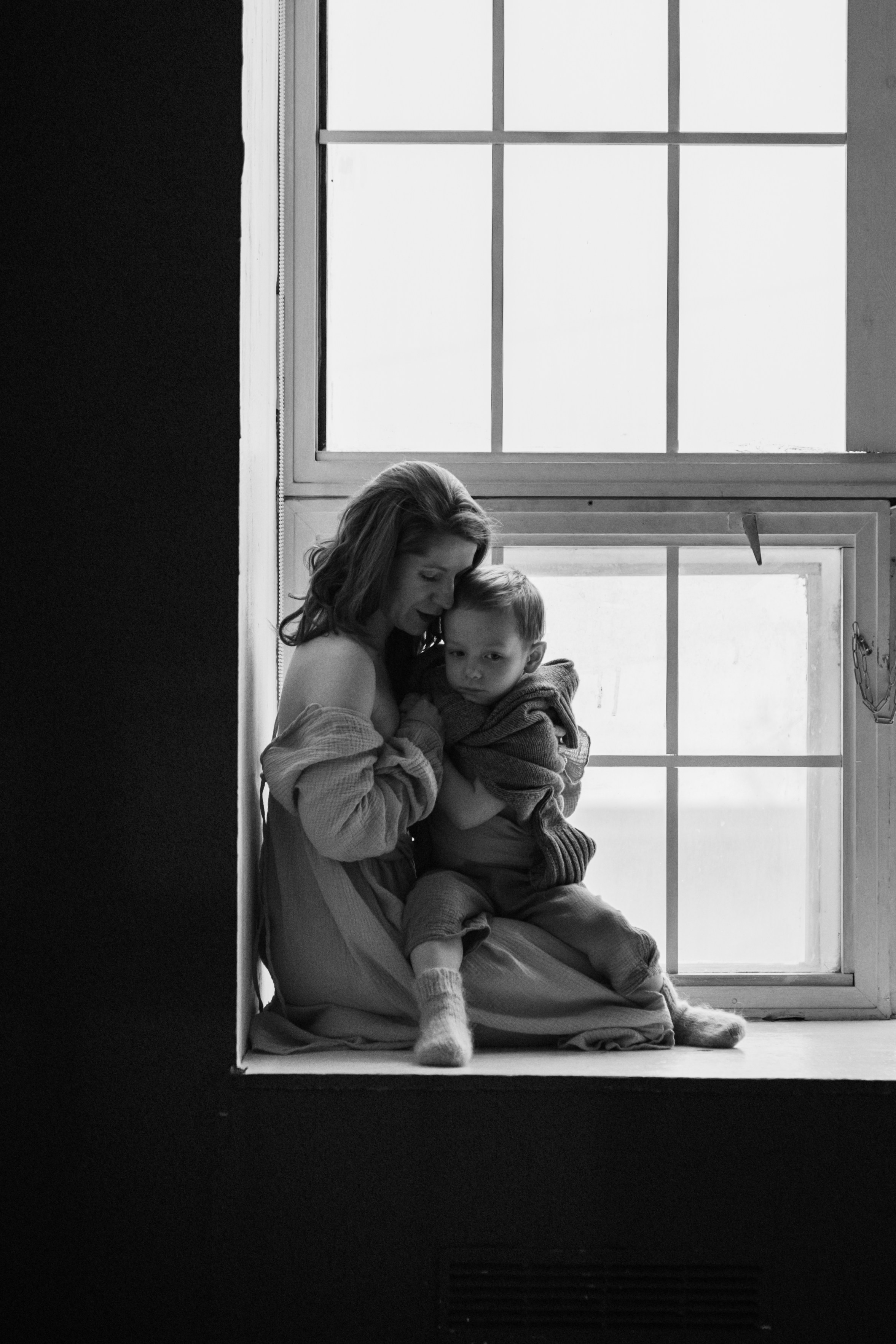 Татьяна и Миша в студии. Фотограф грудного вскармливания в Москве Екатерина