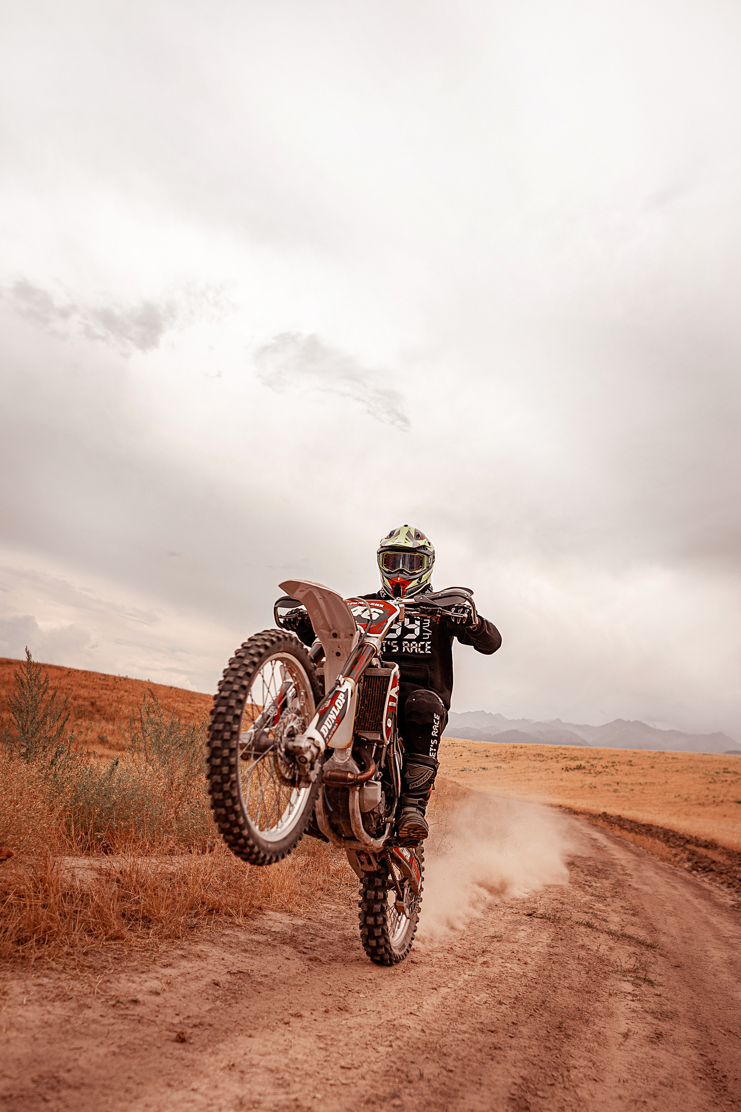 Эндуро. Фотограф в Алматы Новгородская Мария