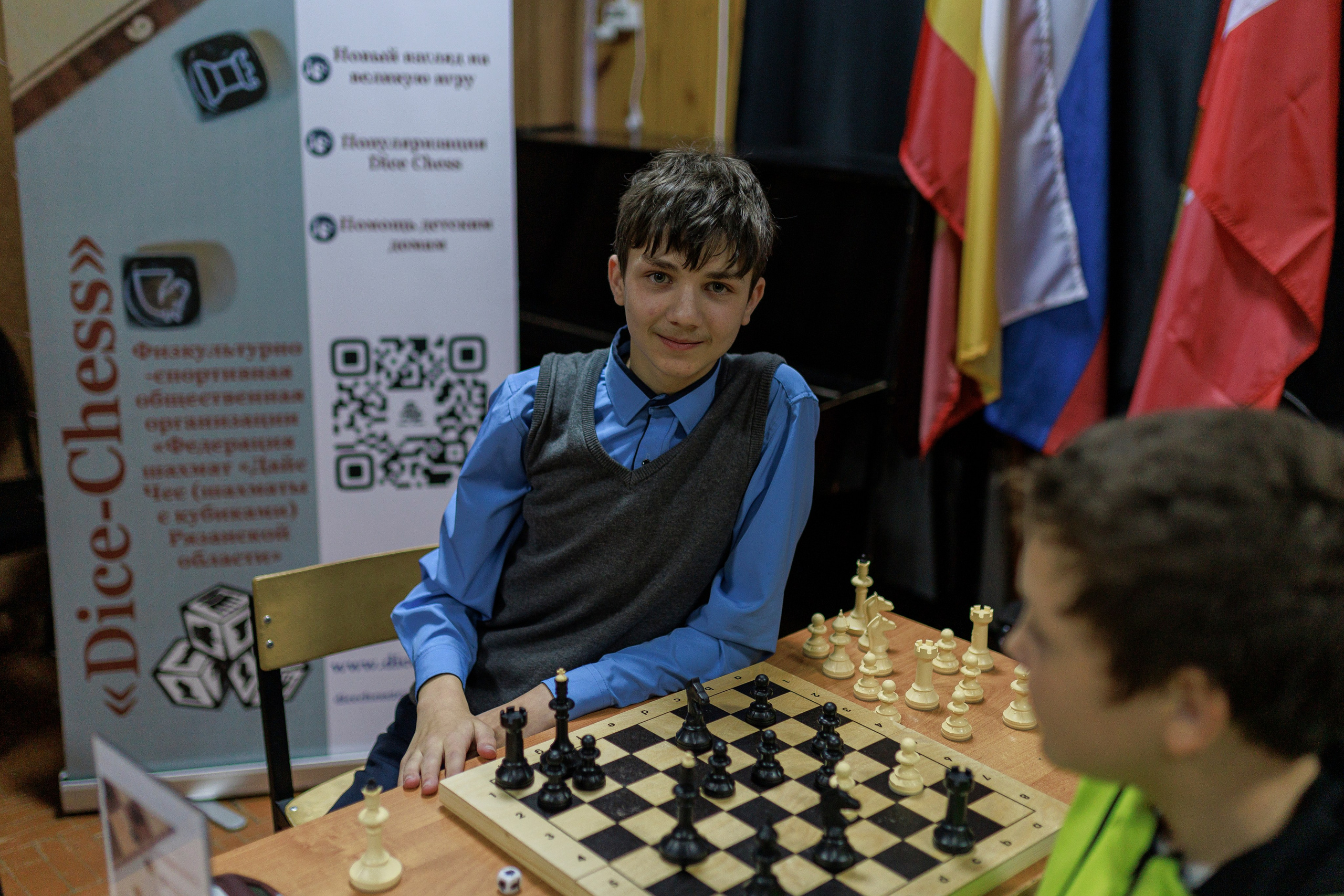 Репортажная сьёмка игры в шахматы в детском доме. Семейный и детский фотограф в Рязани Васюгова Мария