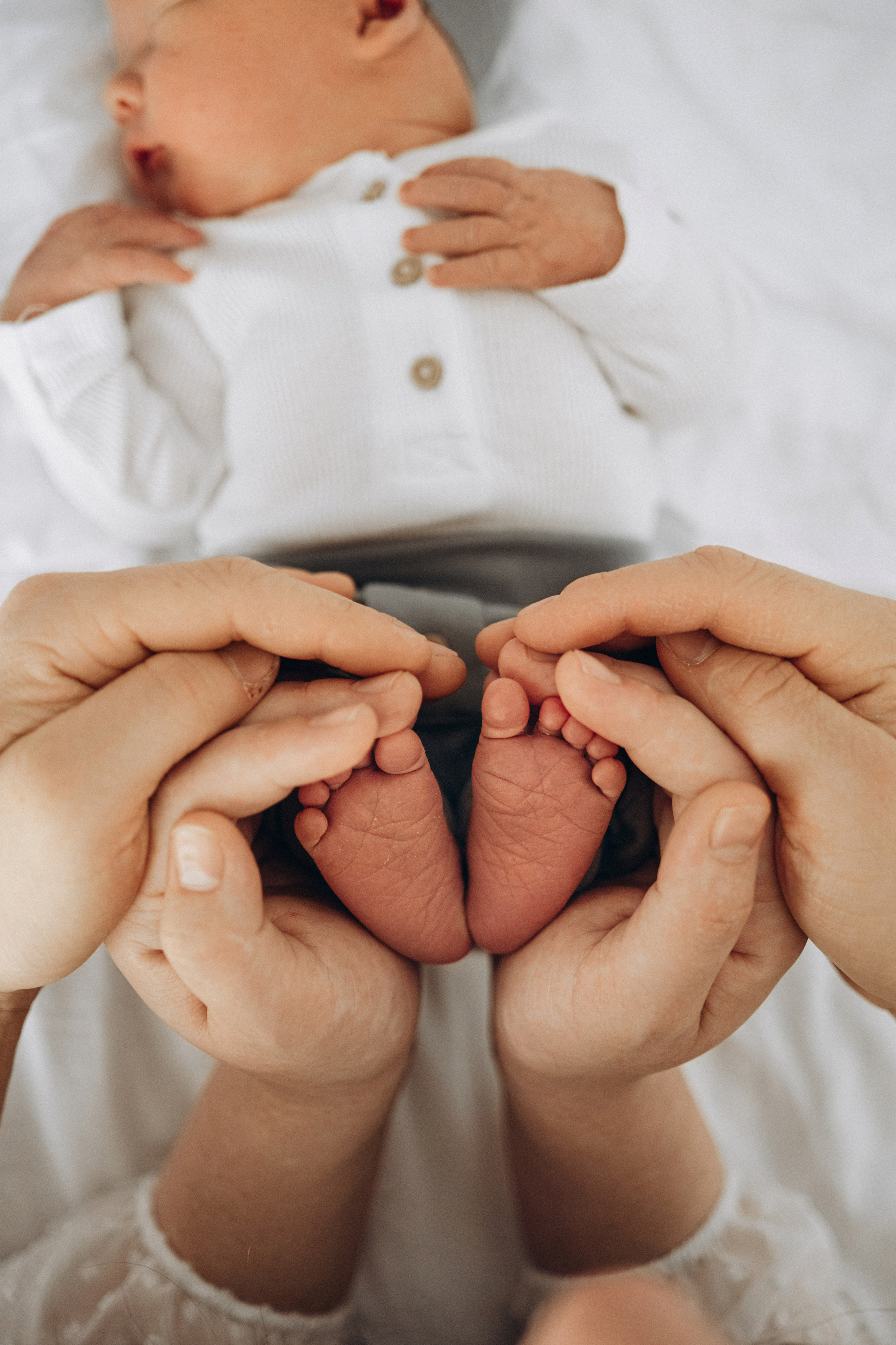 Выписка Тони, Саши и Гаврюши. Семейный и детский фотограф в Санкт-Петербурге