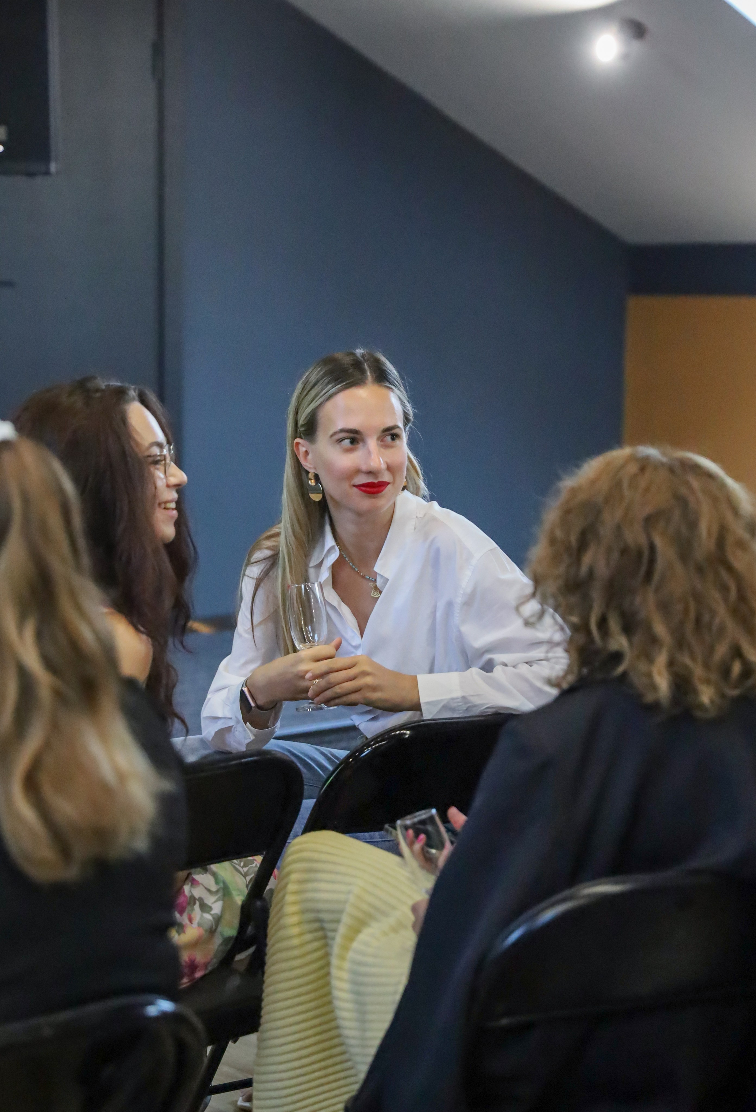 ТРАНСФОРМАЦИОННОЕ ШОУ АННЫ НОВИКОВОЙ 2023. Фотограф мероприятий Ирина Каширина