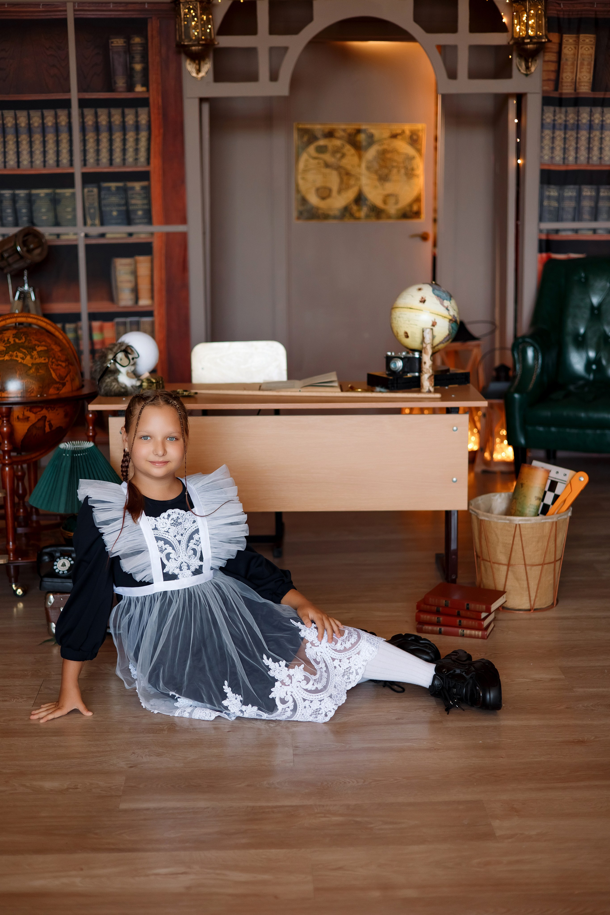 4 класс фотосессия в фотостудии. Фотограф Любовь Корниенко, Примоский край