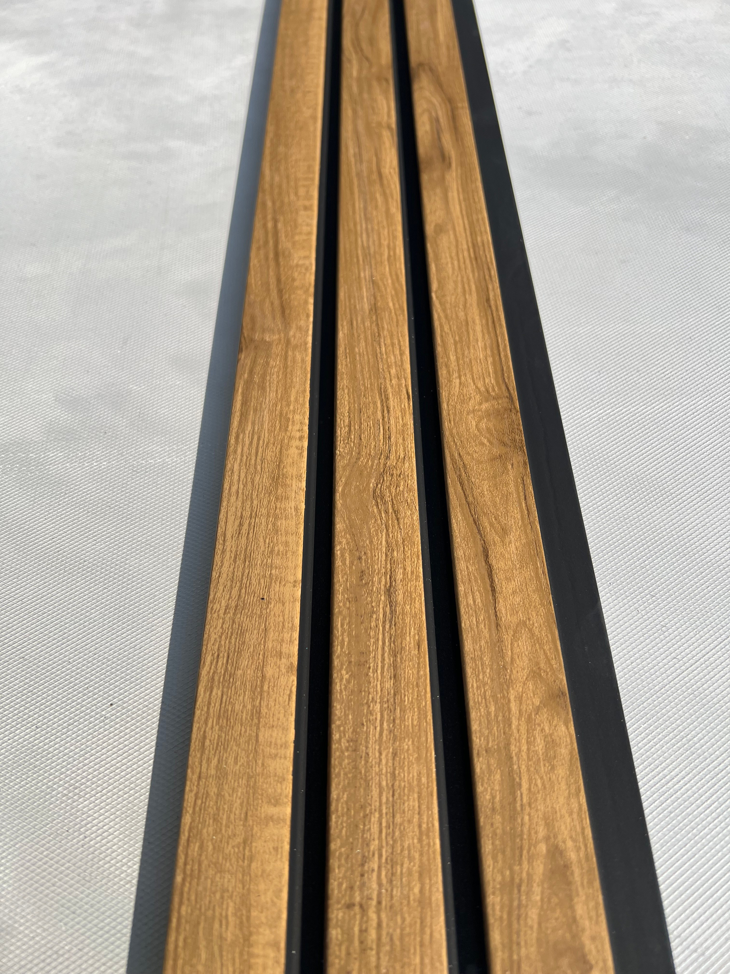 Рейки для декора. Продажа декоративных панелей и аксессуаров для их монтажа на всей территории РФ