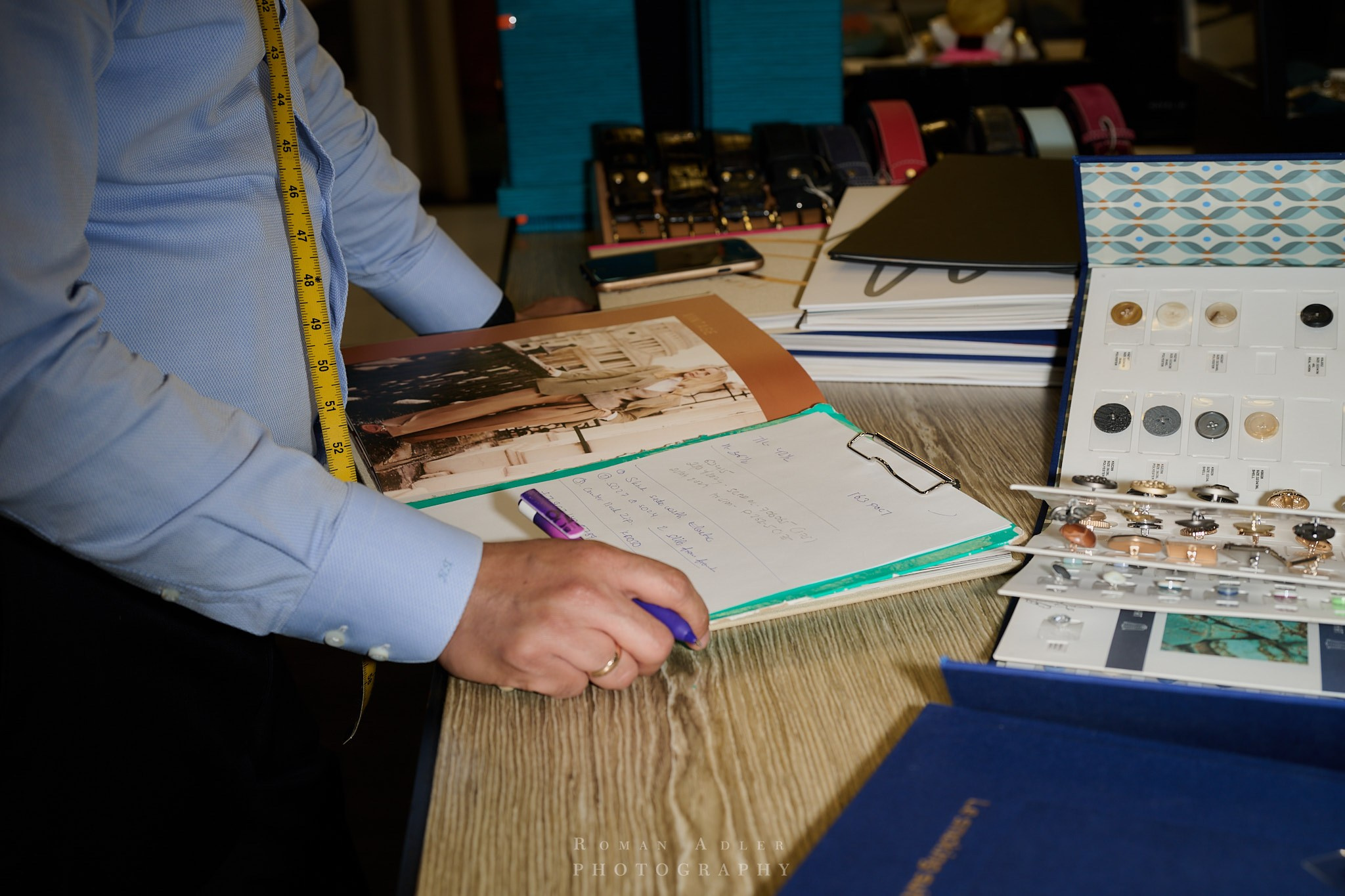 Индивидуальный пошив рубашек. Фотограф Роман Адлер