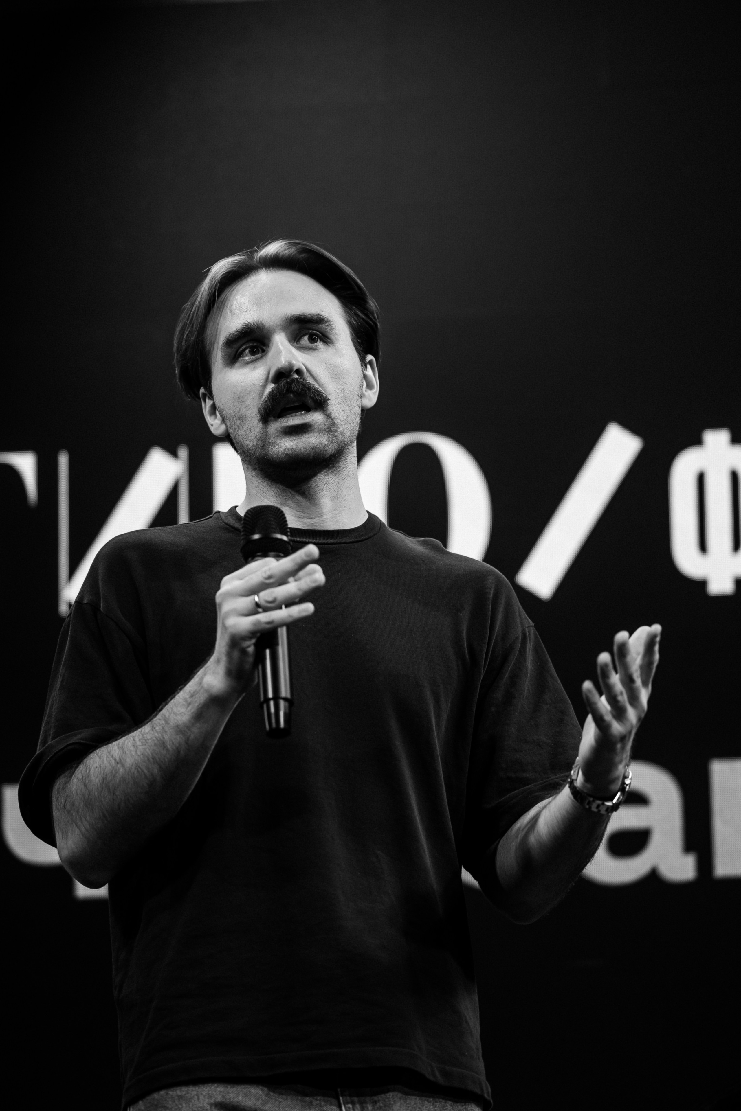 ЧТИВО/ФЕСТ. Костя Жуков — фотограф в Москве