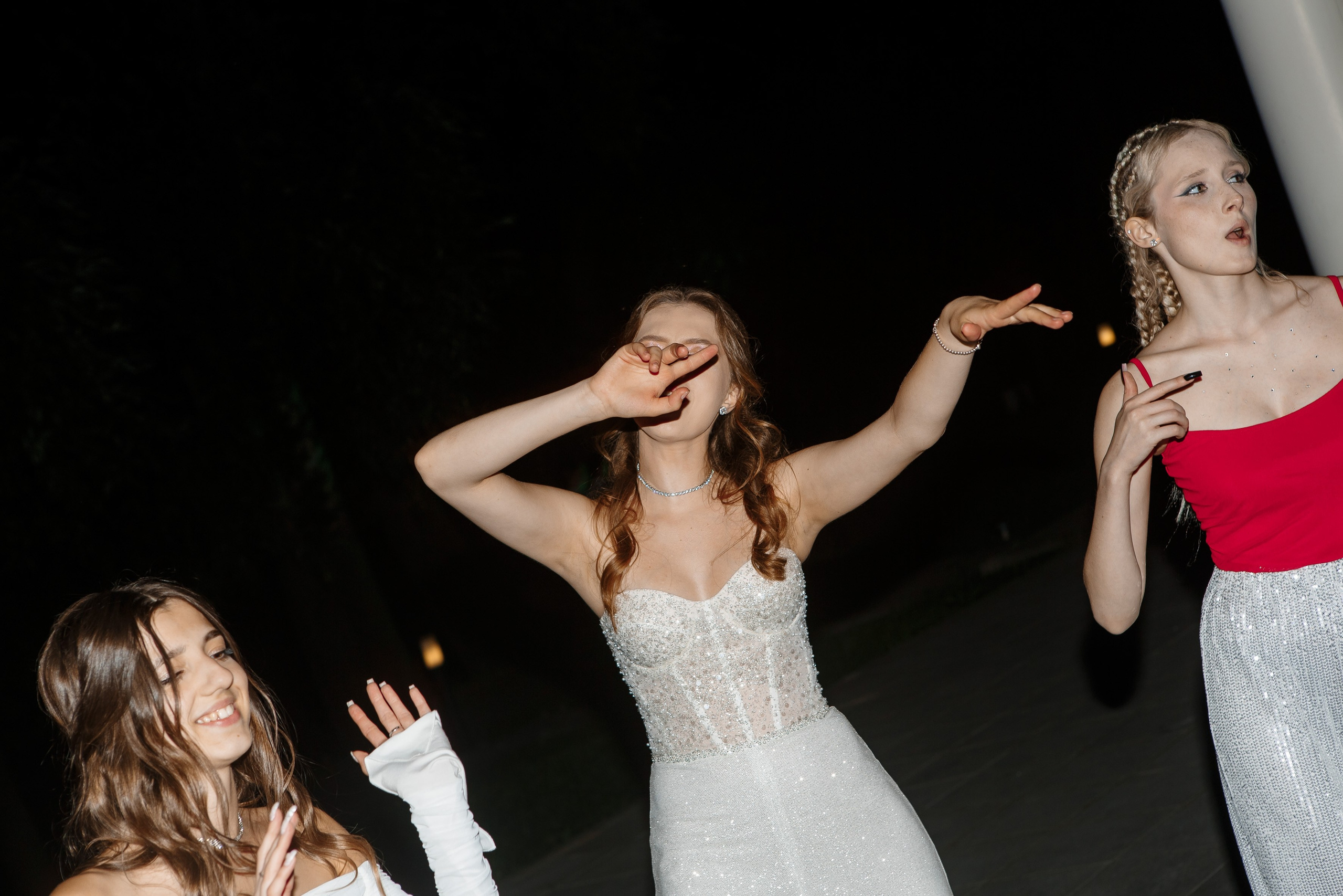 Выпускной Гимназия 12 2024 OpenHouse. Свадебный и портретный Фотограф в Липецке Дмитрий Котюков