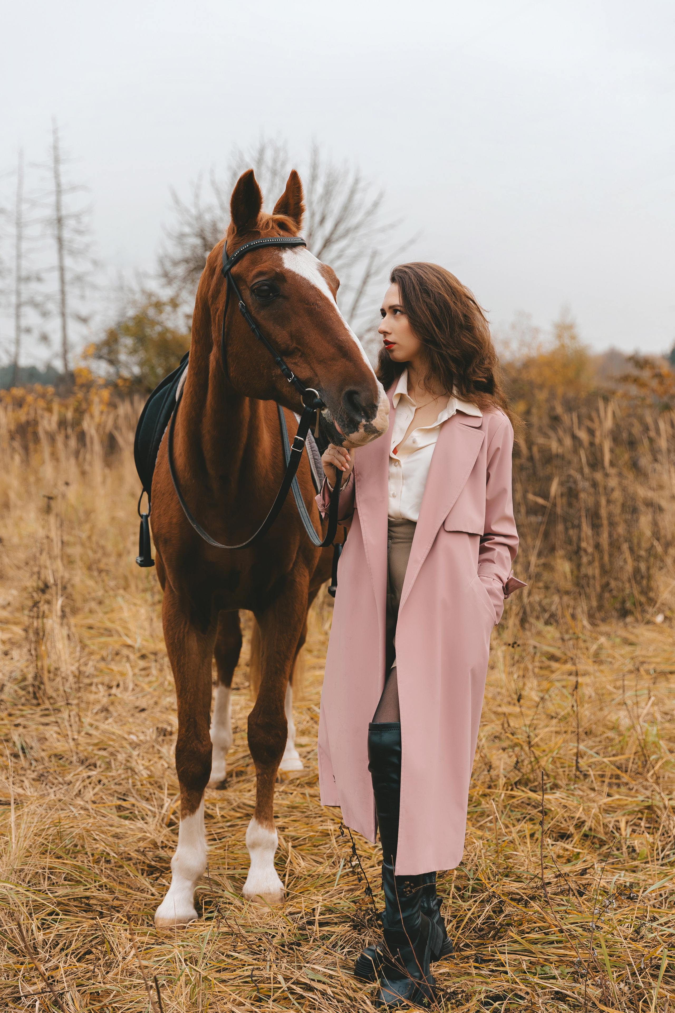 Женский портрет с лошадью. Семейный и женский фотограф в Москве Надежда Воробьева