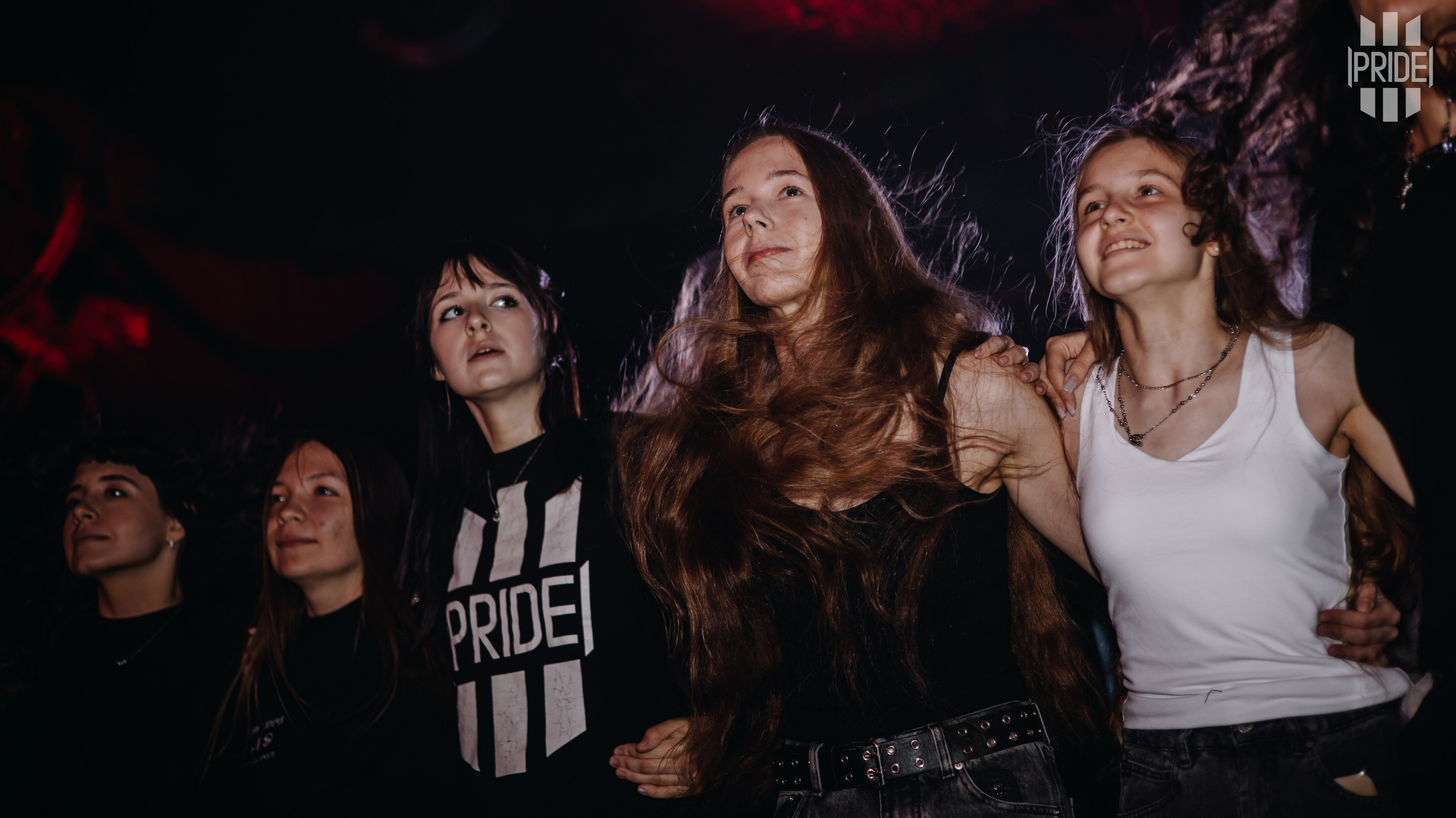 Рок-концерт лагеря PRIDE. Портретный/Репортажный фотограф Елизавета Клюева