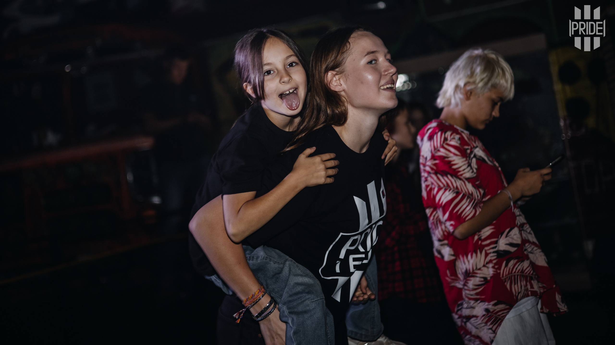 Рок-концерт лагеря PRIDE. Портретный/Репортажный фотограф Елизавета Клюева