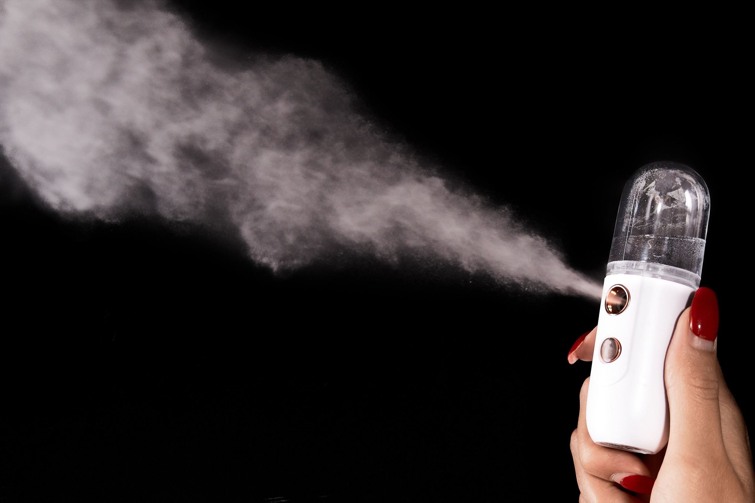 Примеры фотографий стеклянных и глянцевых предметов. Предметный фотограф для маркетплейсов. Казань