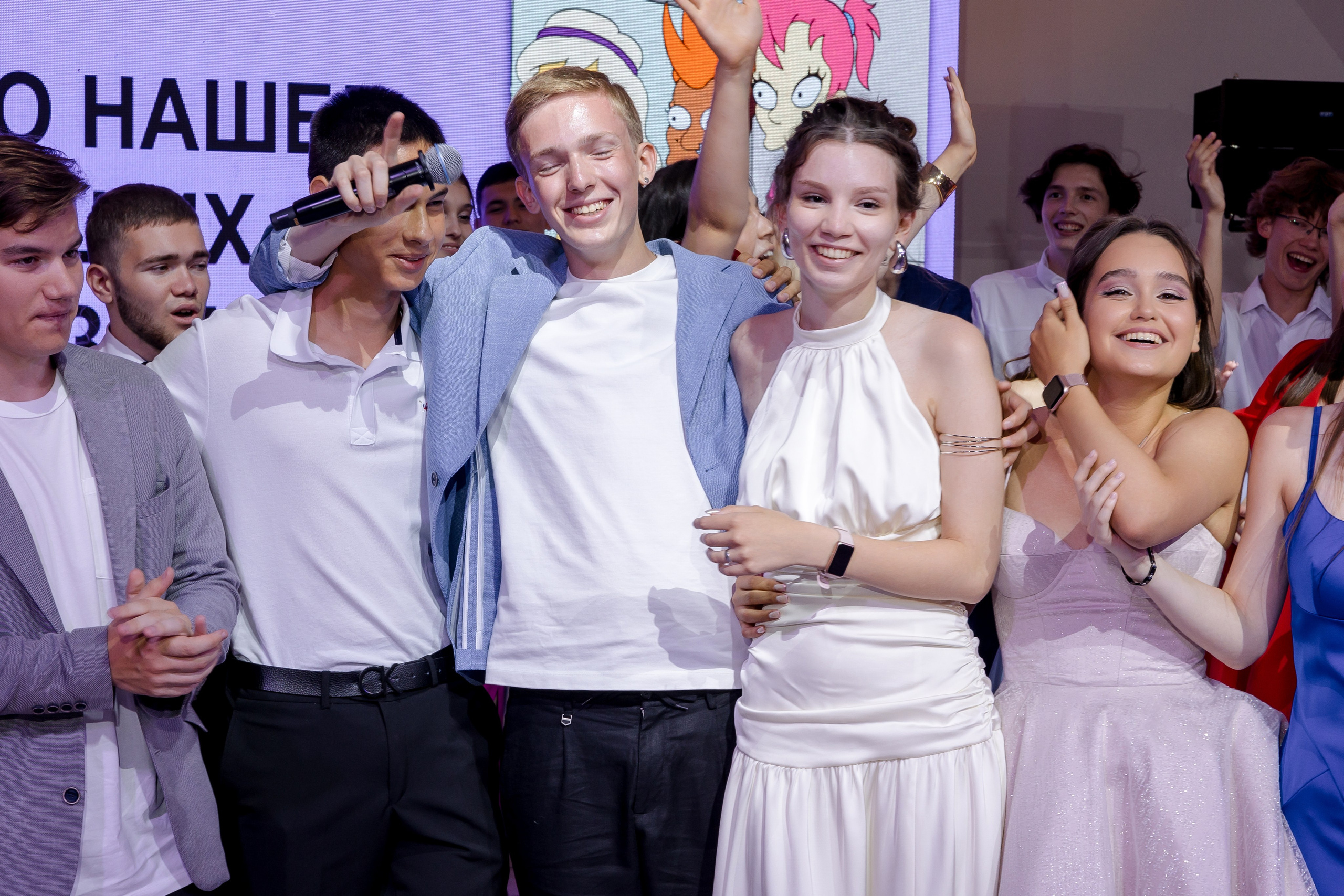 ВЫПУСКНОЙ White Place — Гимназия 52. Свадебный и семейный фотограф Динар Гильмутдинов