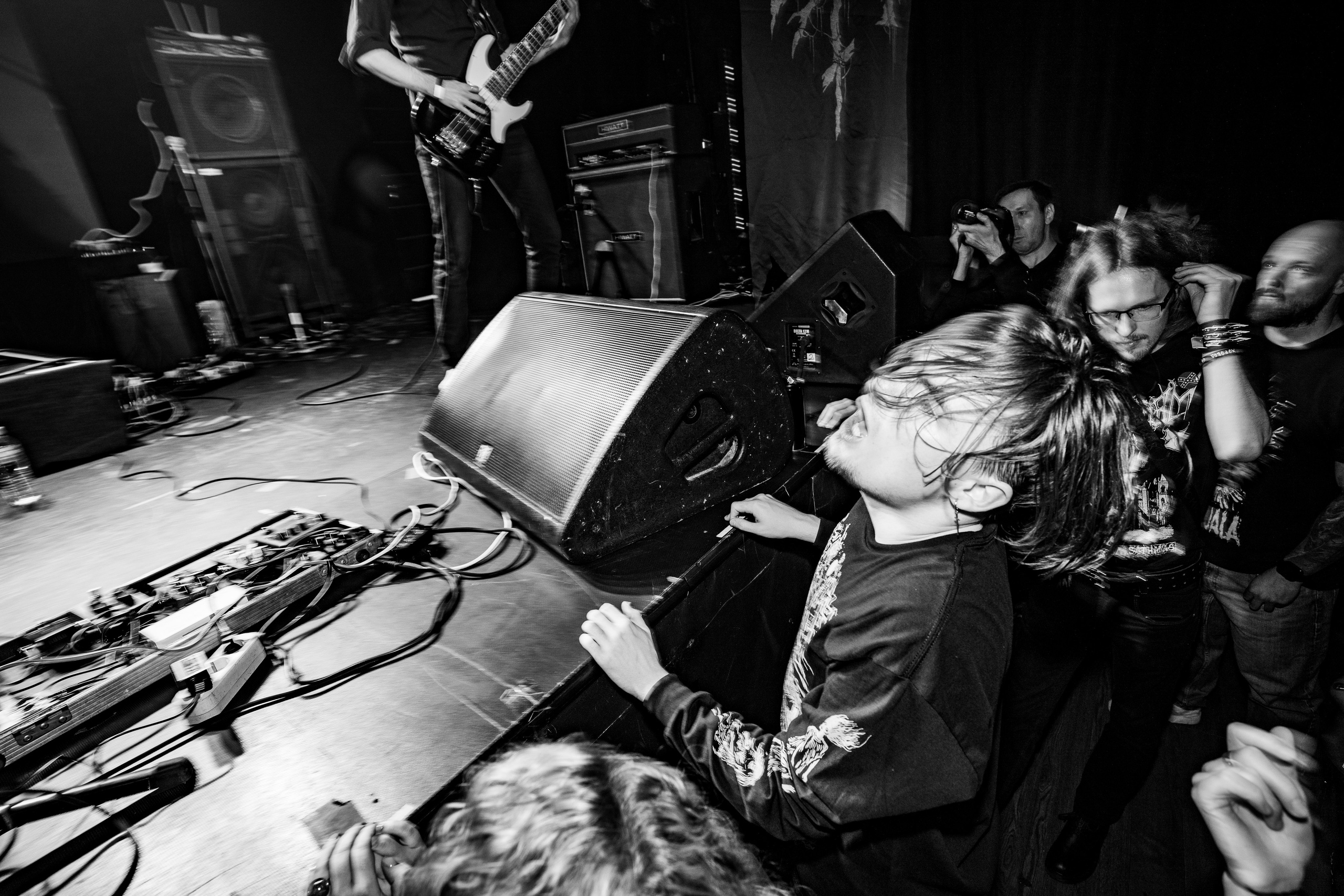 ИЛ • Minuala • Khlad|Glastonberry. Концертный и репортажный фотограф в Санкт-Петербурге Слава Пахомов