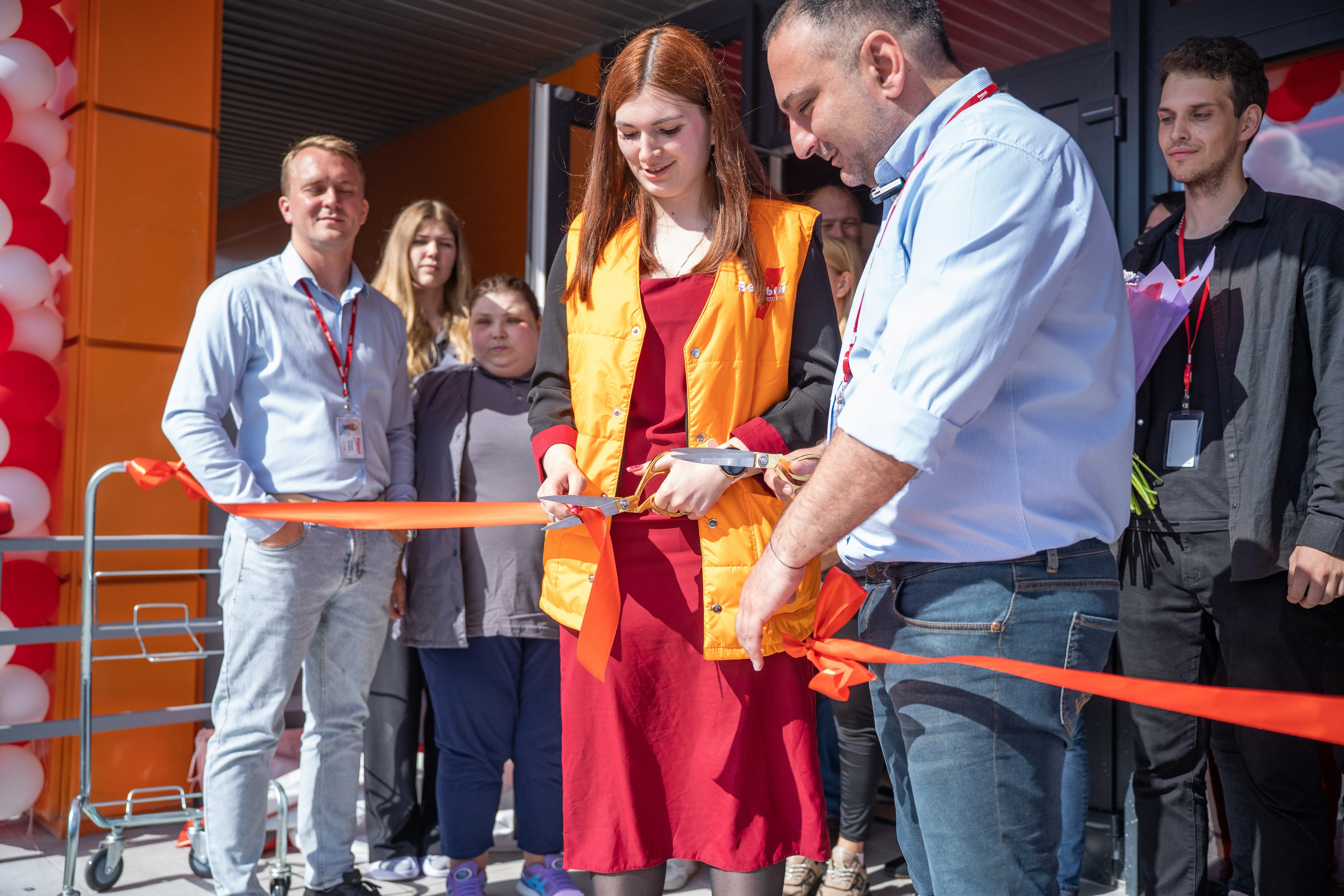 Открытие магазина «Верный». Концертный и репортажный фотограф в Санкт-Петербурге Слава Пахомов