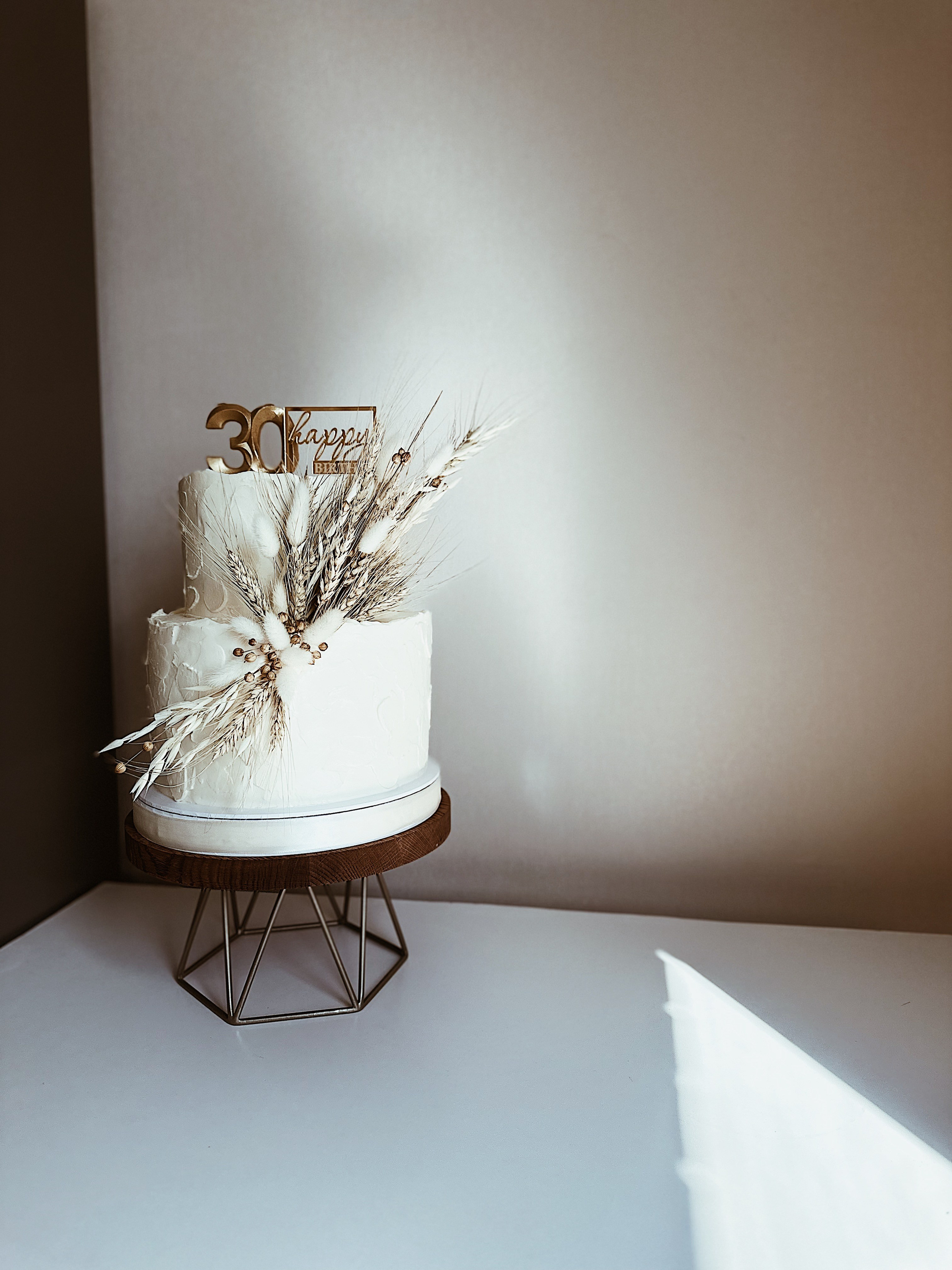 Торт на сельскую вечеринку. Арт-кондитер в Москве Маша Шафран