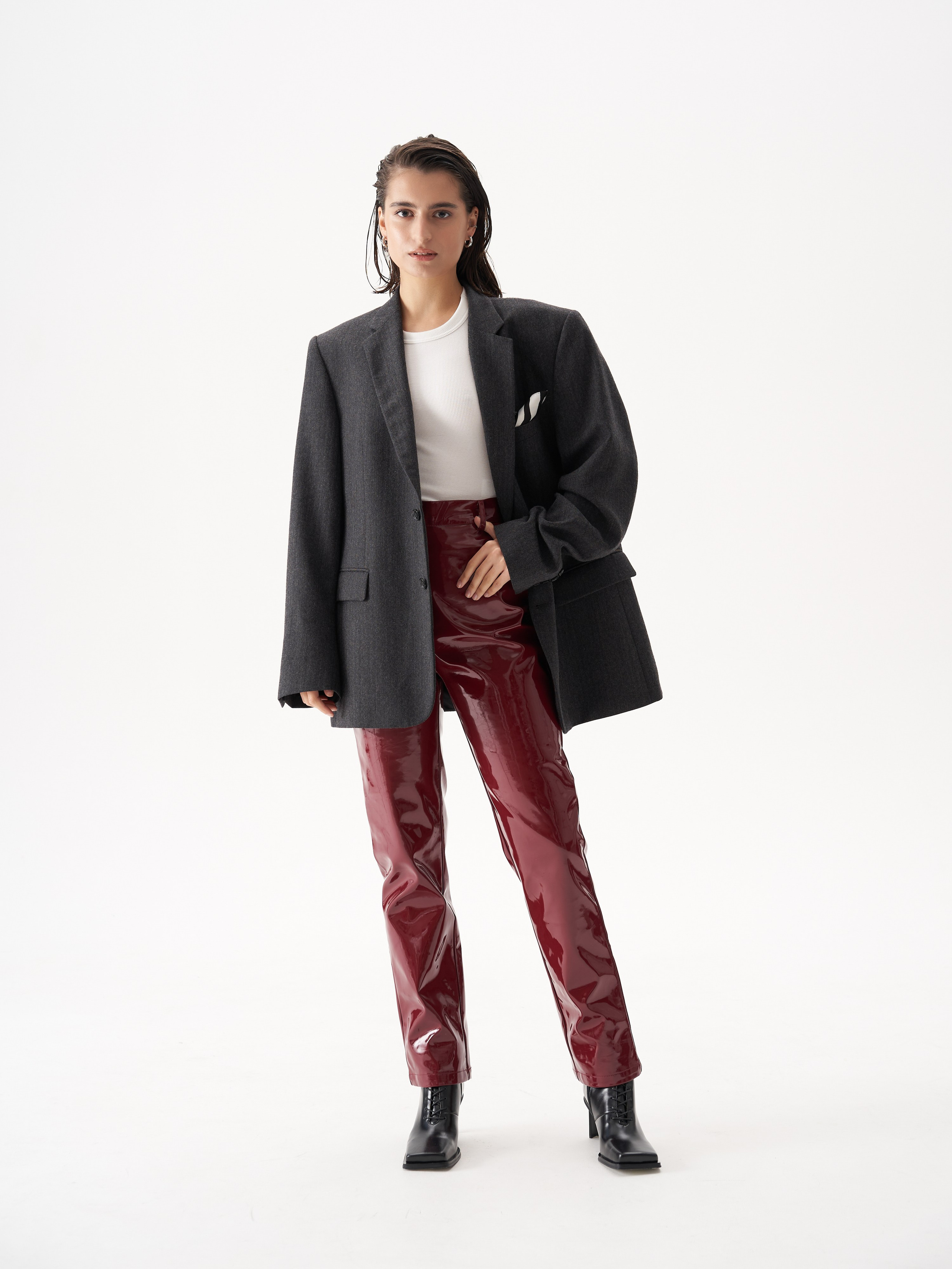 Каталог на циклораме (мягкий боковой свет). Коммерческий фотограф в Москве Хабибуллина Эльза