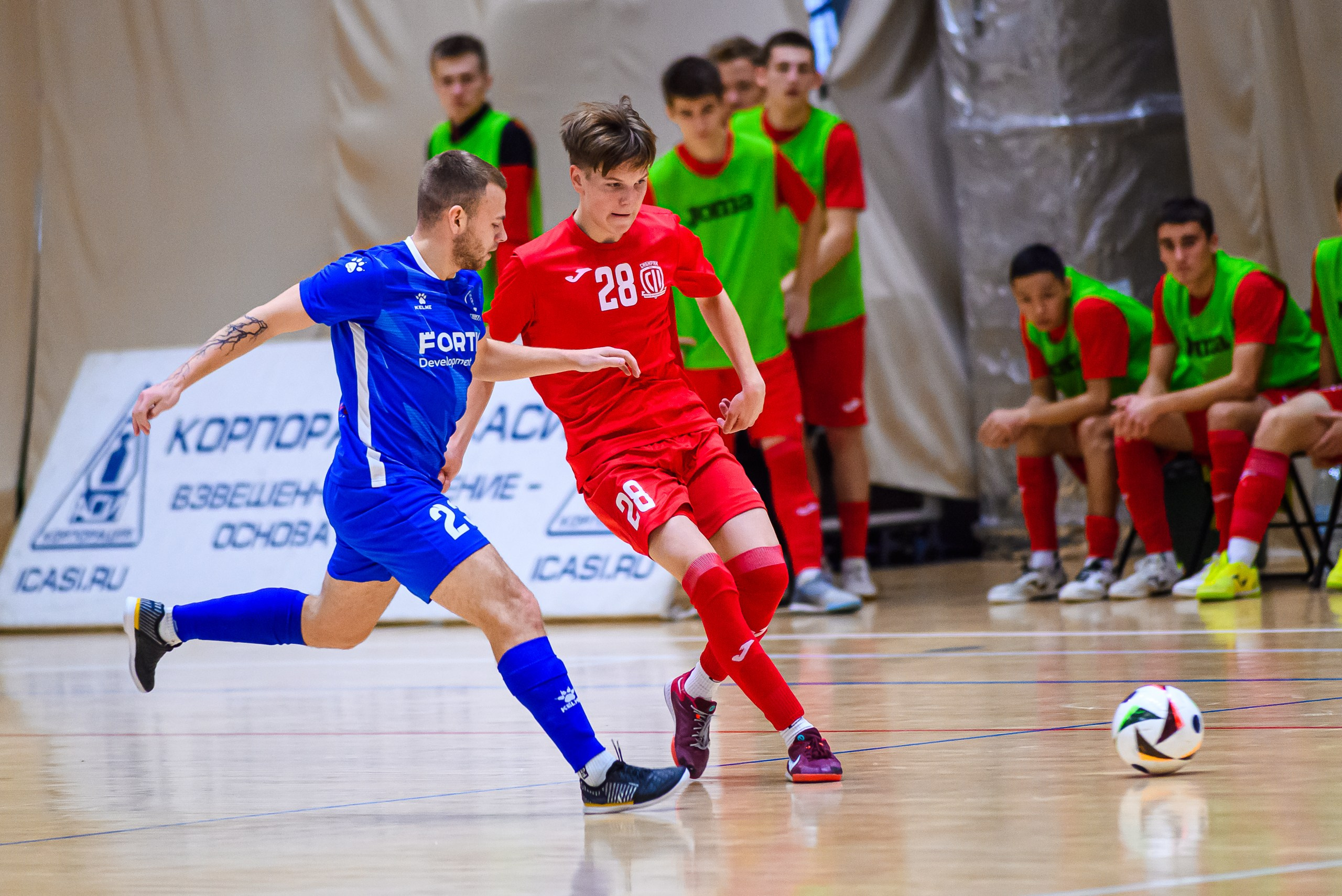 Высшая лига по футзалу — Сезон 2024-2025 — 2ой тур. Репортажный фотограф в Кемерово