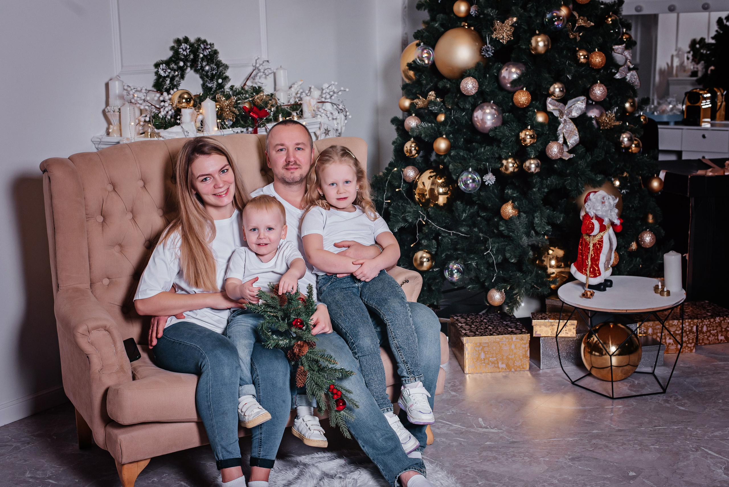 Виктория в студии. Детский и семейный фотограф выпускной альбом Приморско-Ахтарск