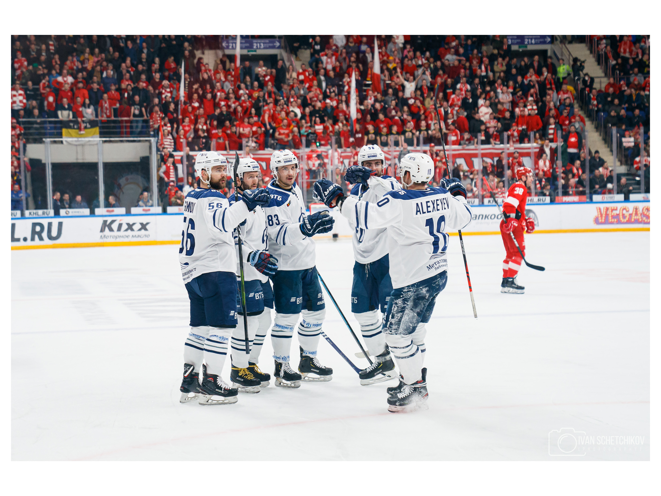 Спартак М — Динамо М. Спортивный и репортажный фотограф Иван Счетчиков