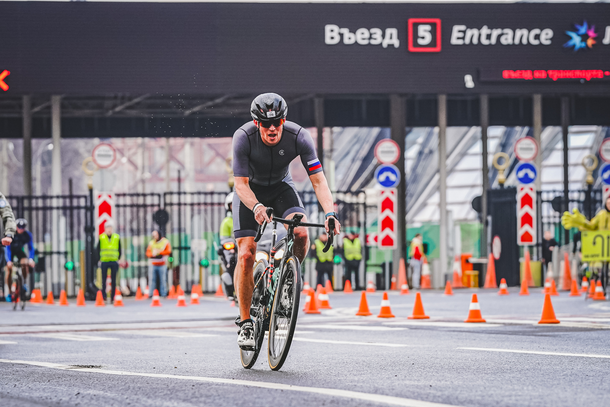 IRONSTAR LUZHNIKI. Спортивный и репортажный фотограф Иван Счетчиков
