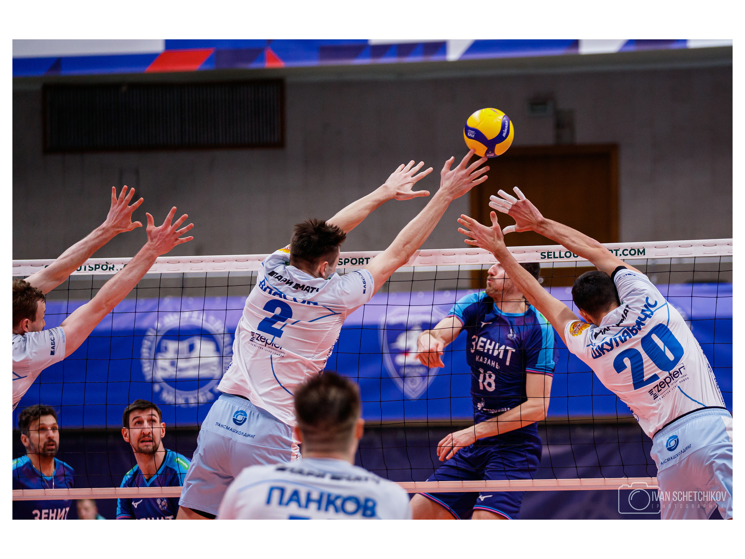 Динамо М — Зенит Казань. Спортивный и репортажный фотограф Иван Счетчиков