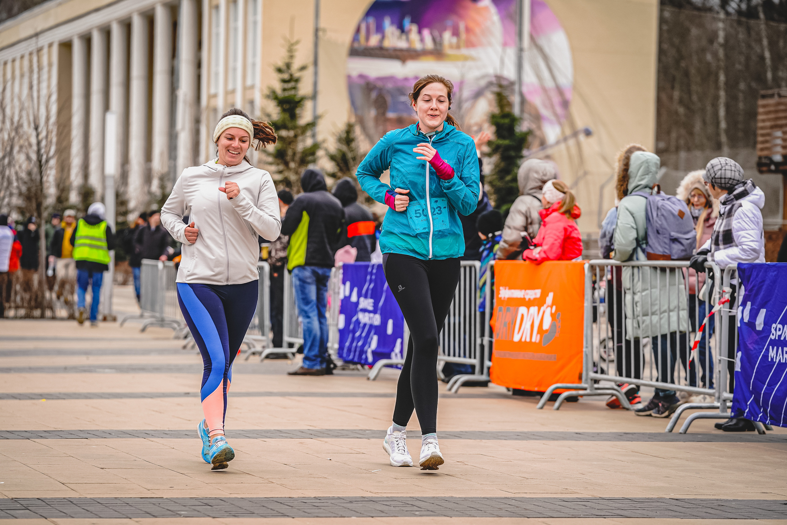 Love&Sрасe Half marathon. Спортивный и репортажный фотограф Иван Счетчиков