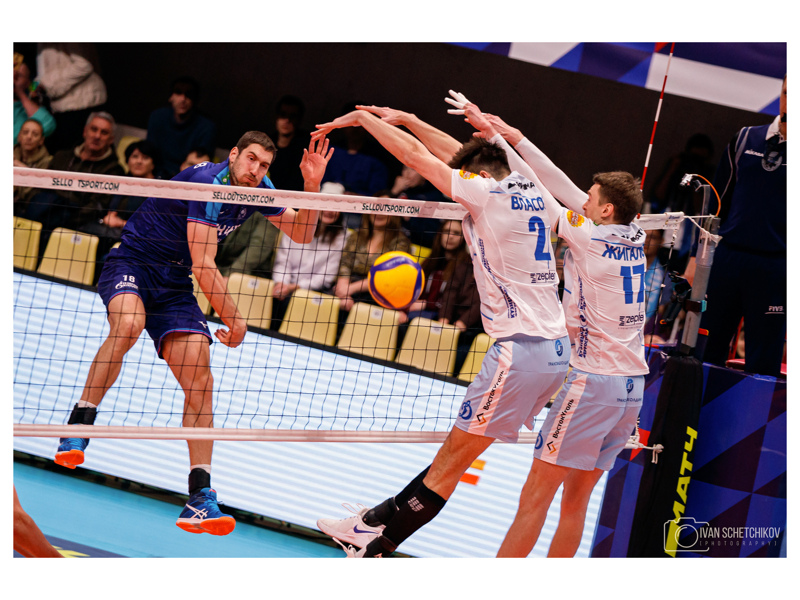 Динамо М — Зенит Казань. Спортивный и репортажный фотограф Иван Счетчиков