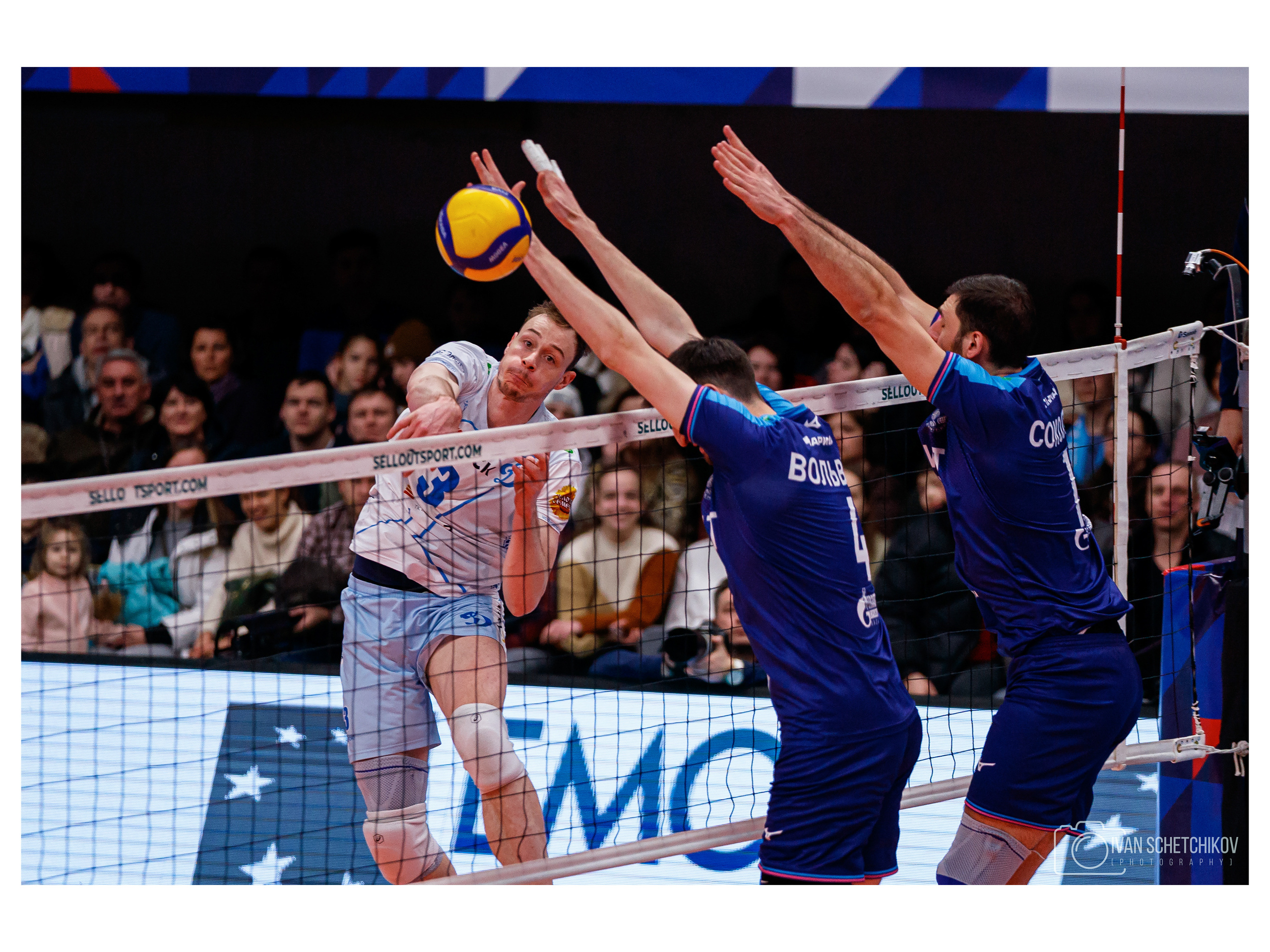 Динамо М — Зенит Казань. Спортивный и репортажный фотограф Иван Счетчиков