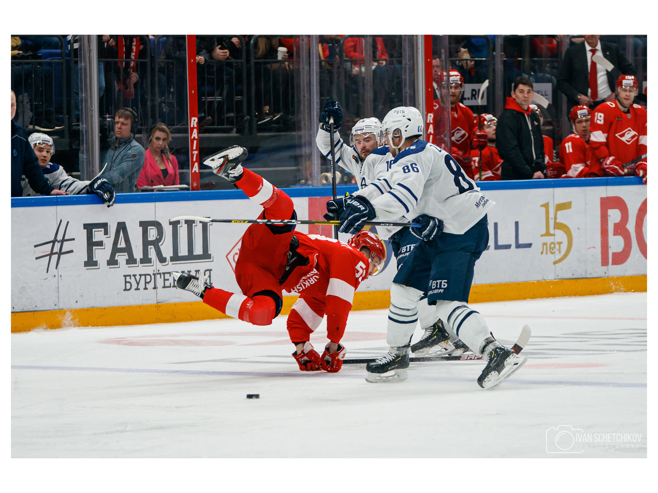 Спартак М — Динамо М. Спортивный и репортажный фотограф Иван Счетчиков