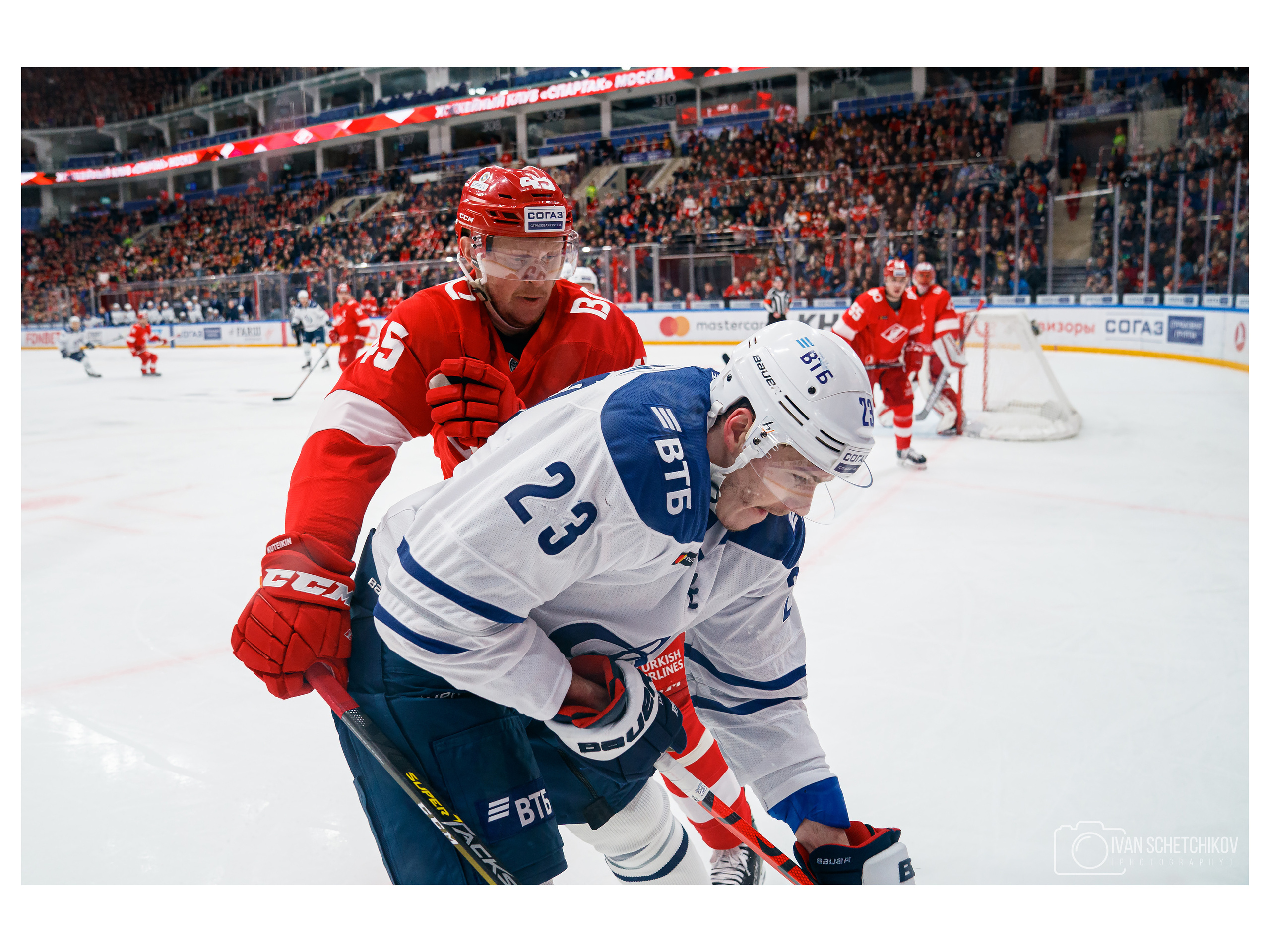Спартак М — Динамо М. Спортивный и репортажный фотограф Иван Счетчиков