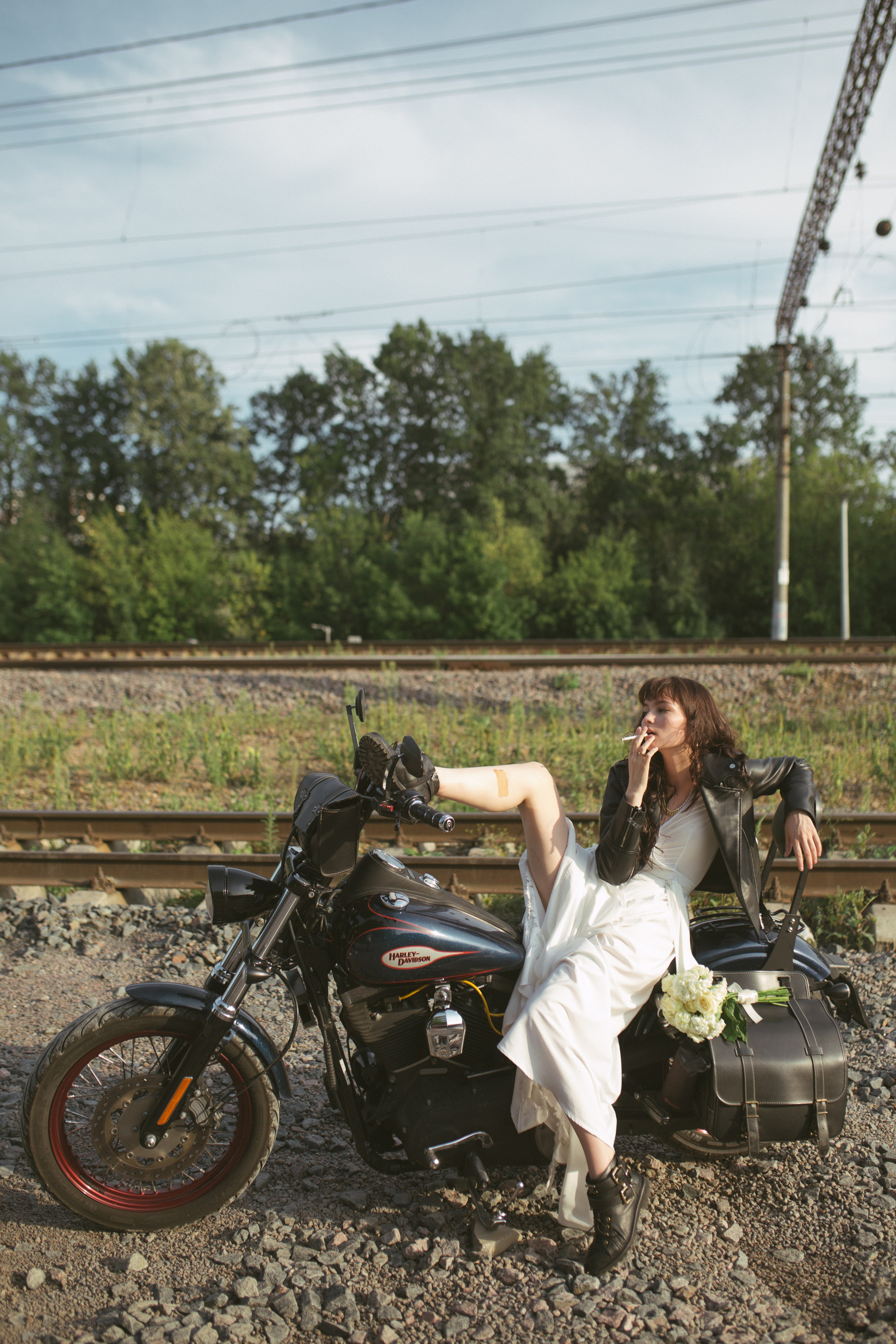 Love story с мотоциклом. Фото Радости. Свадебный и семейный фотограф в Москве Юлия Самойлова