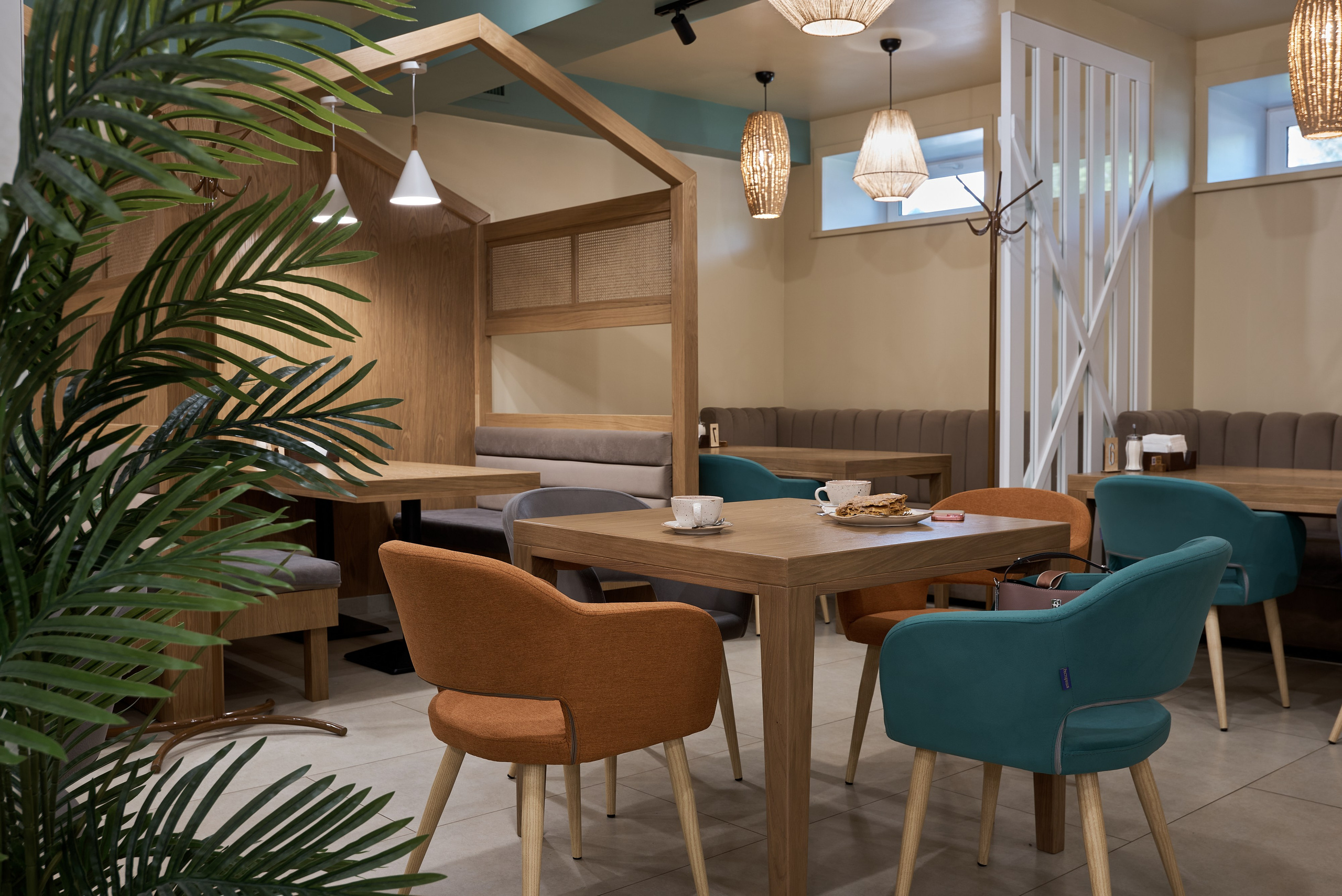 Пиццерия, Костанай (Казахстан). Абросимов Лев интерьерный и архитектурный фотограф