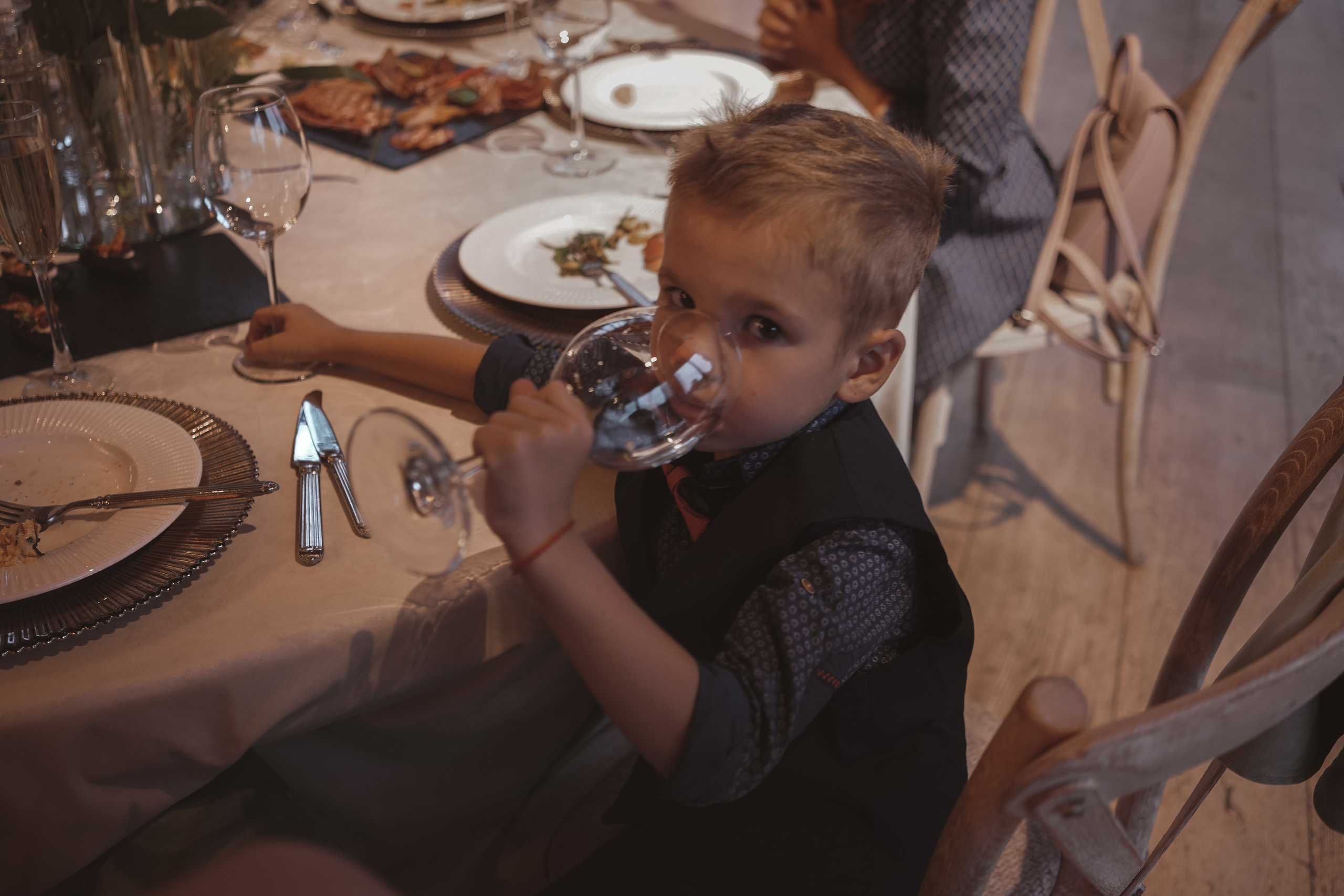 IVAN&DARIA. Wedding & engagement photographer in Seattle, WA. Tania Maureira