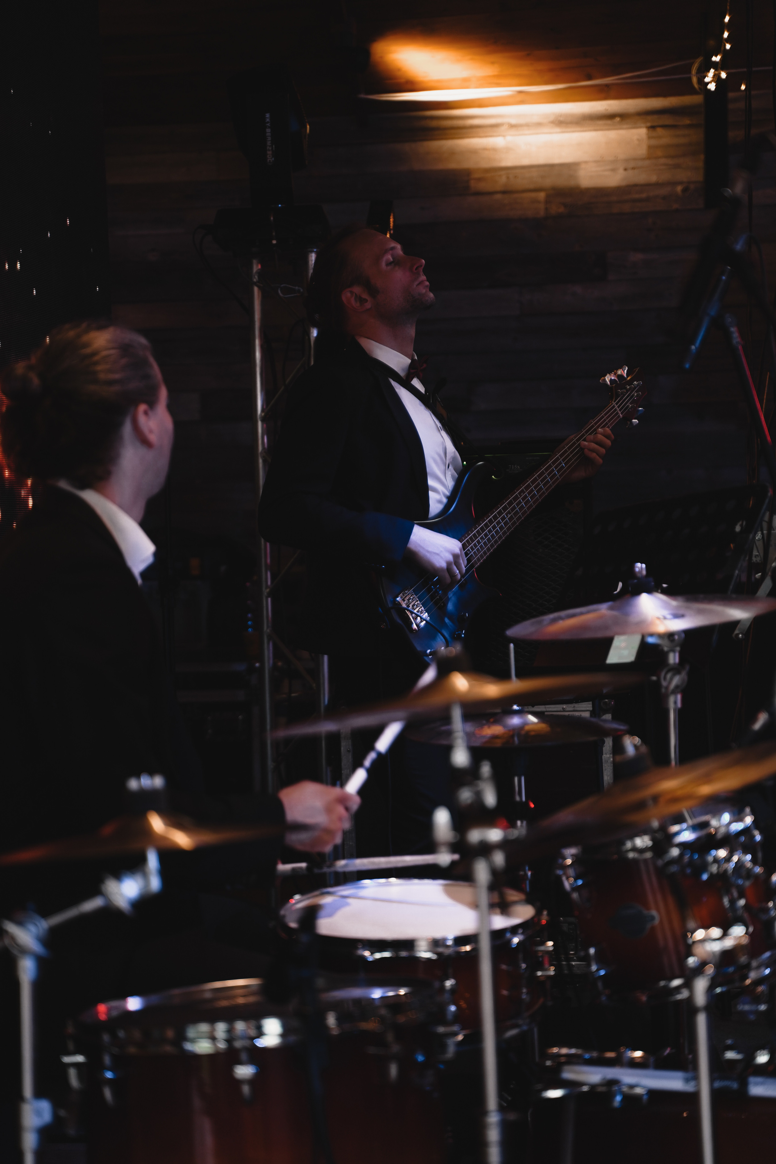 Love story. Wedding & engagement photographer in Seattle, WA. Tania Maureira