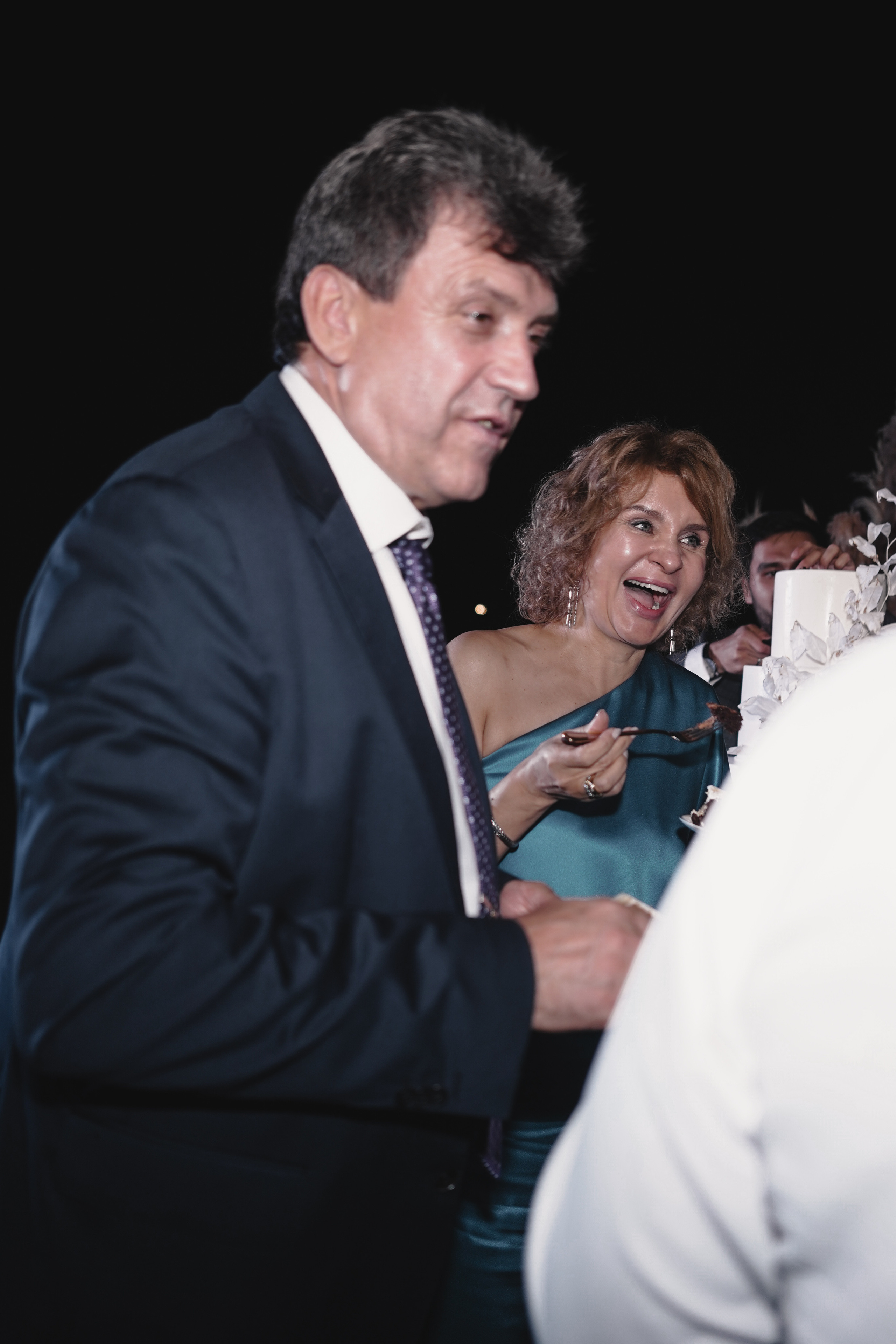 Love story. Wedding & engagement photographer in Seattle, WA. Tania Maureira