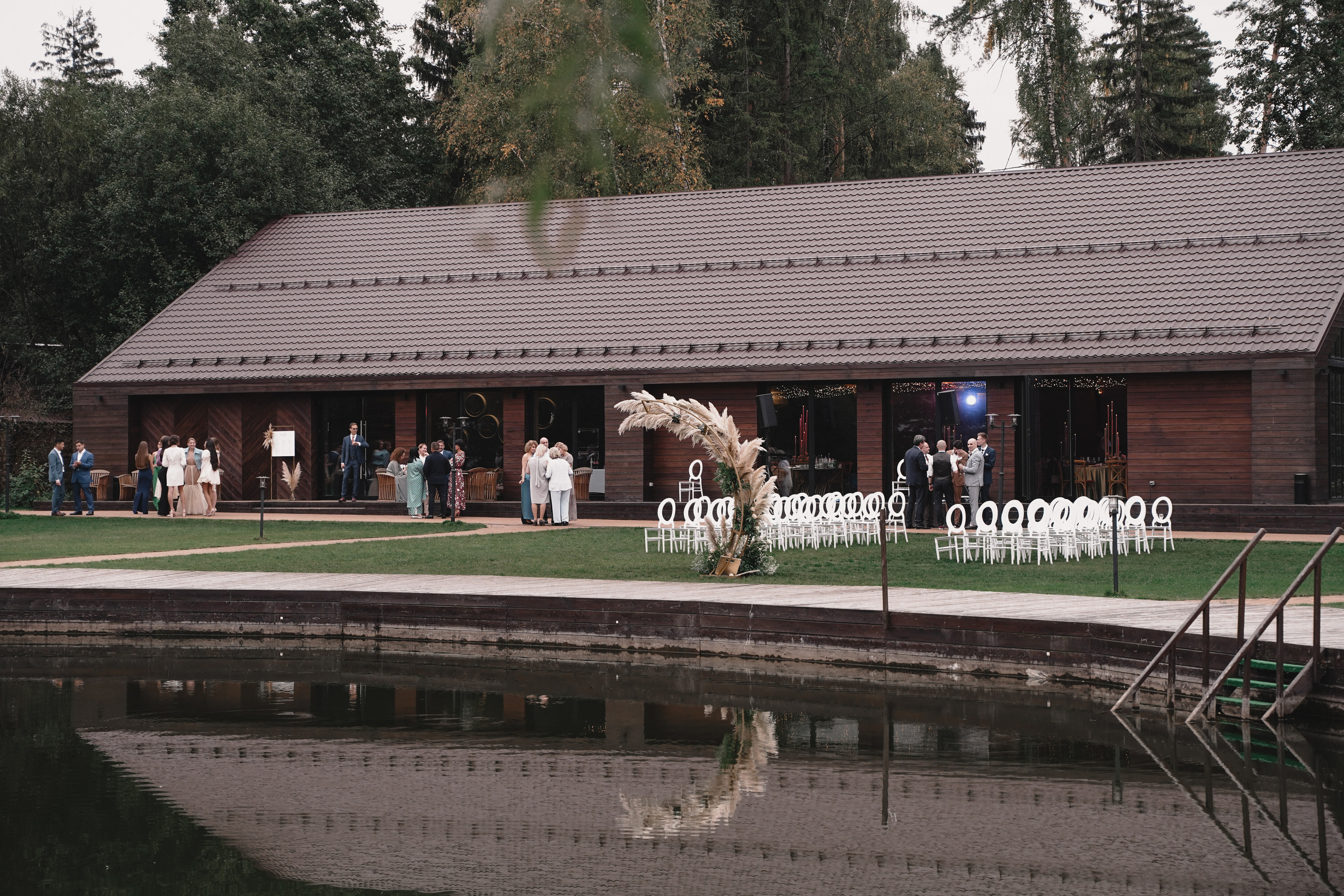 Love story. Wedding & engagement photographer in Seattle, WA. Tania Maureira